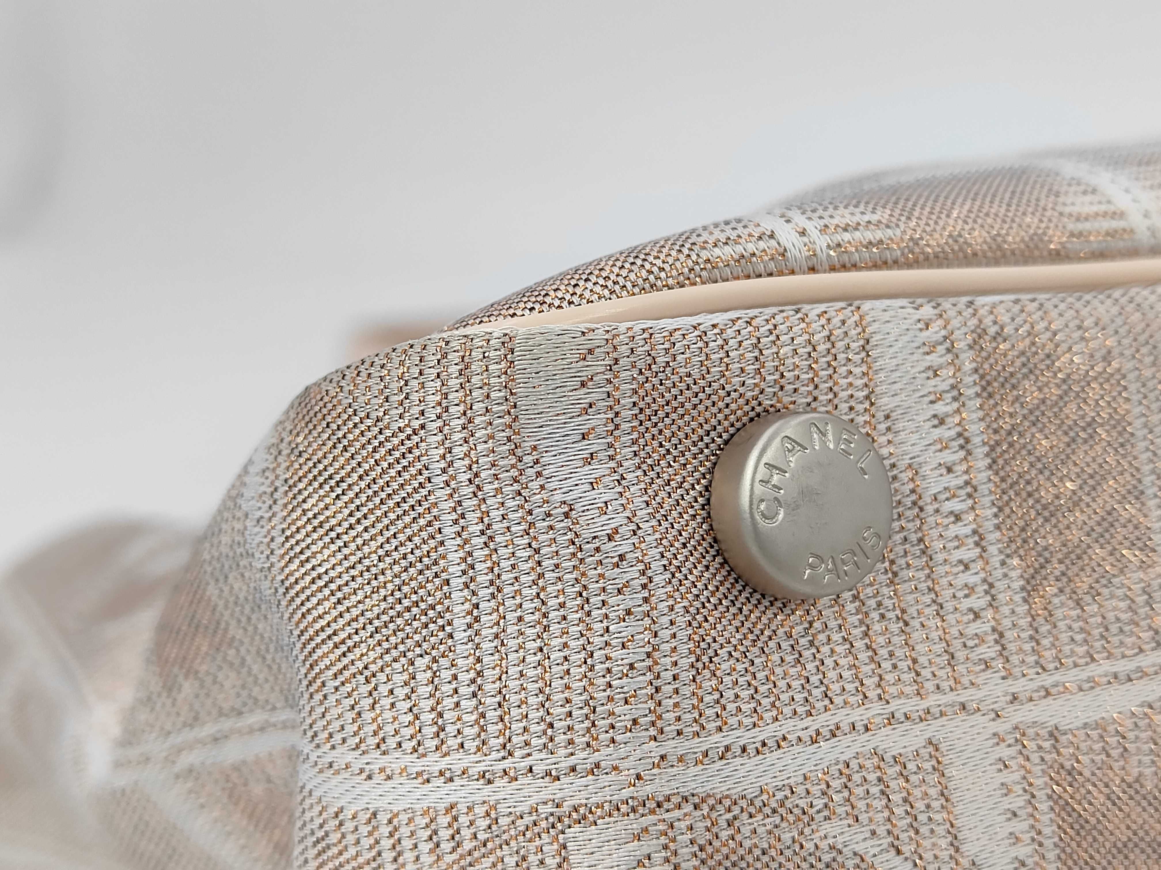 beige tote bag — view 7