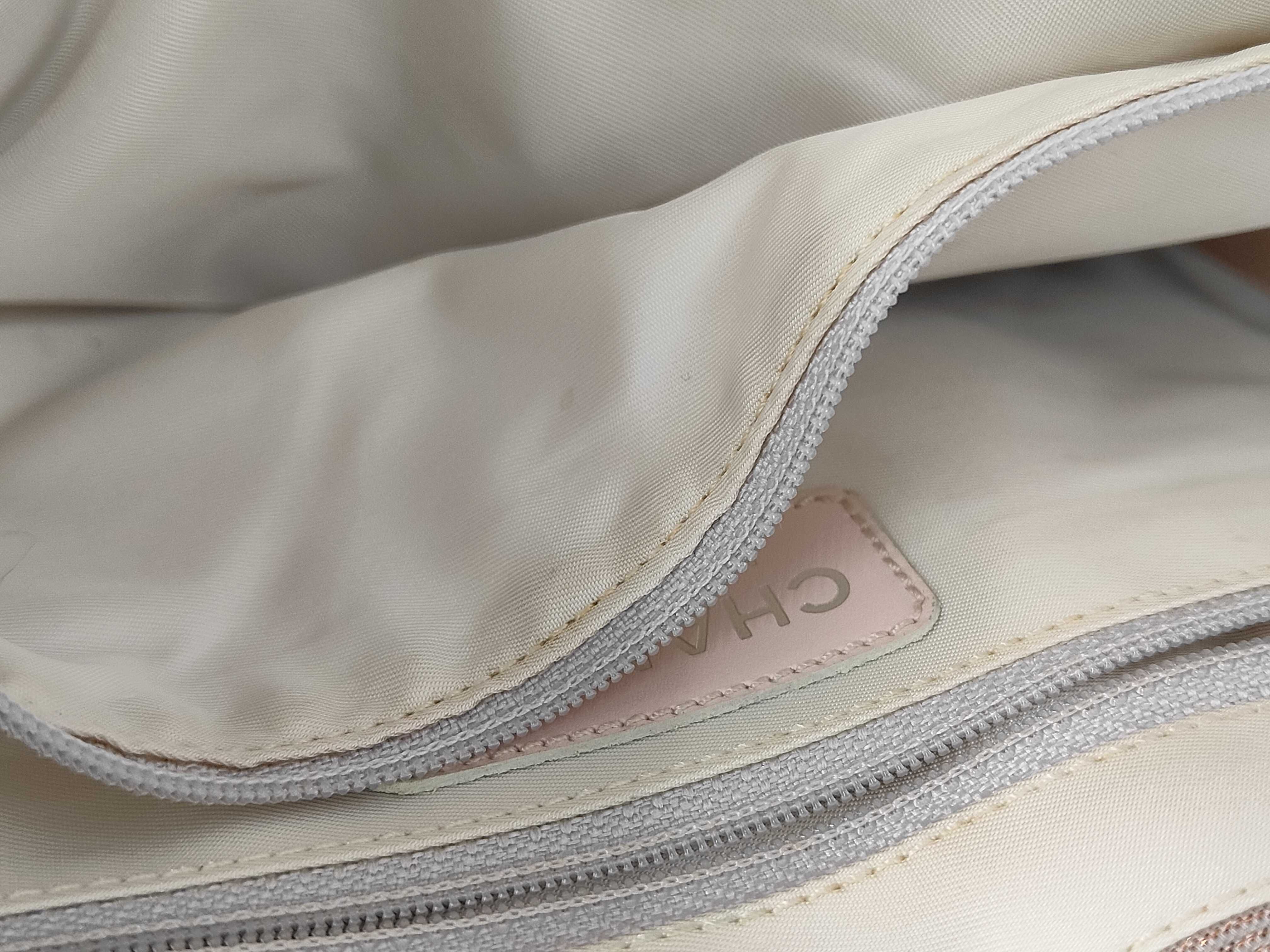 beige tote bag — view 10