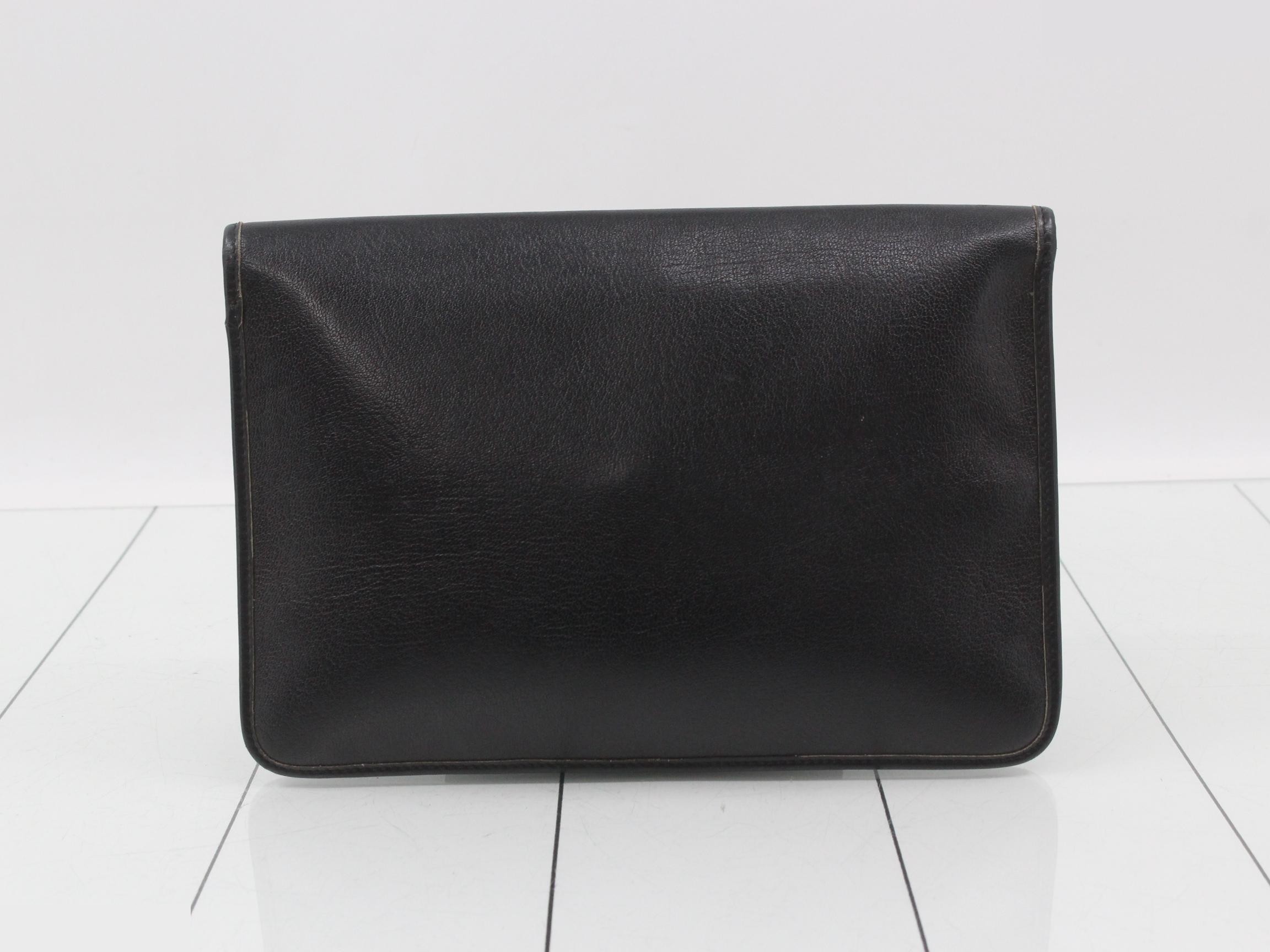 clutch bag — view 2