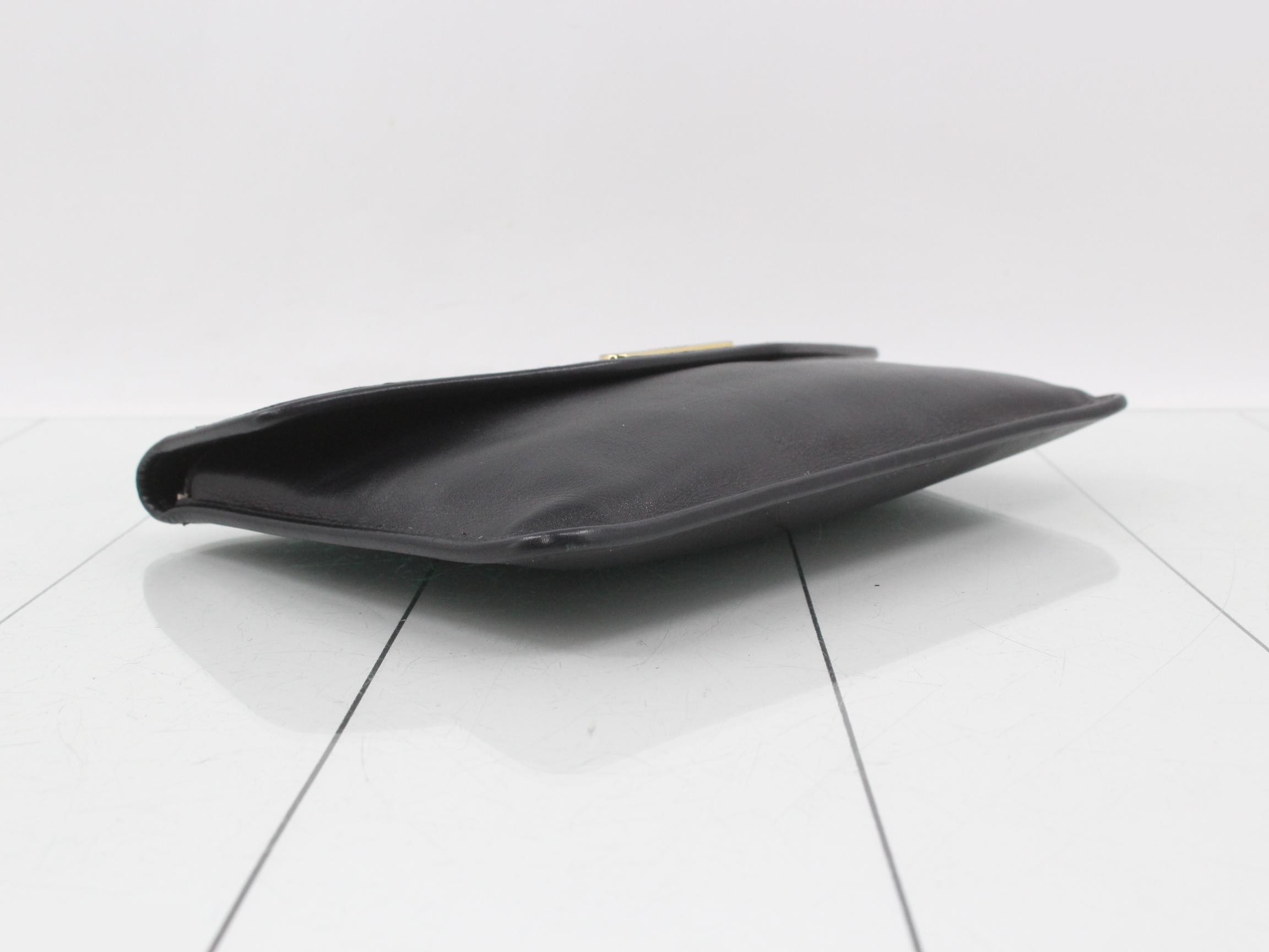 clutch bag — view 5