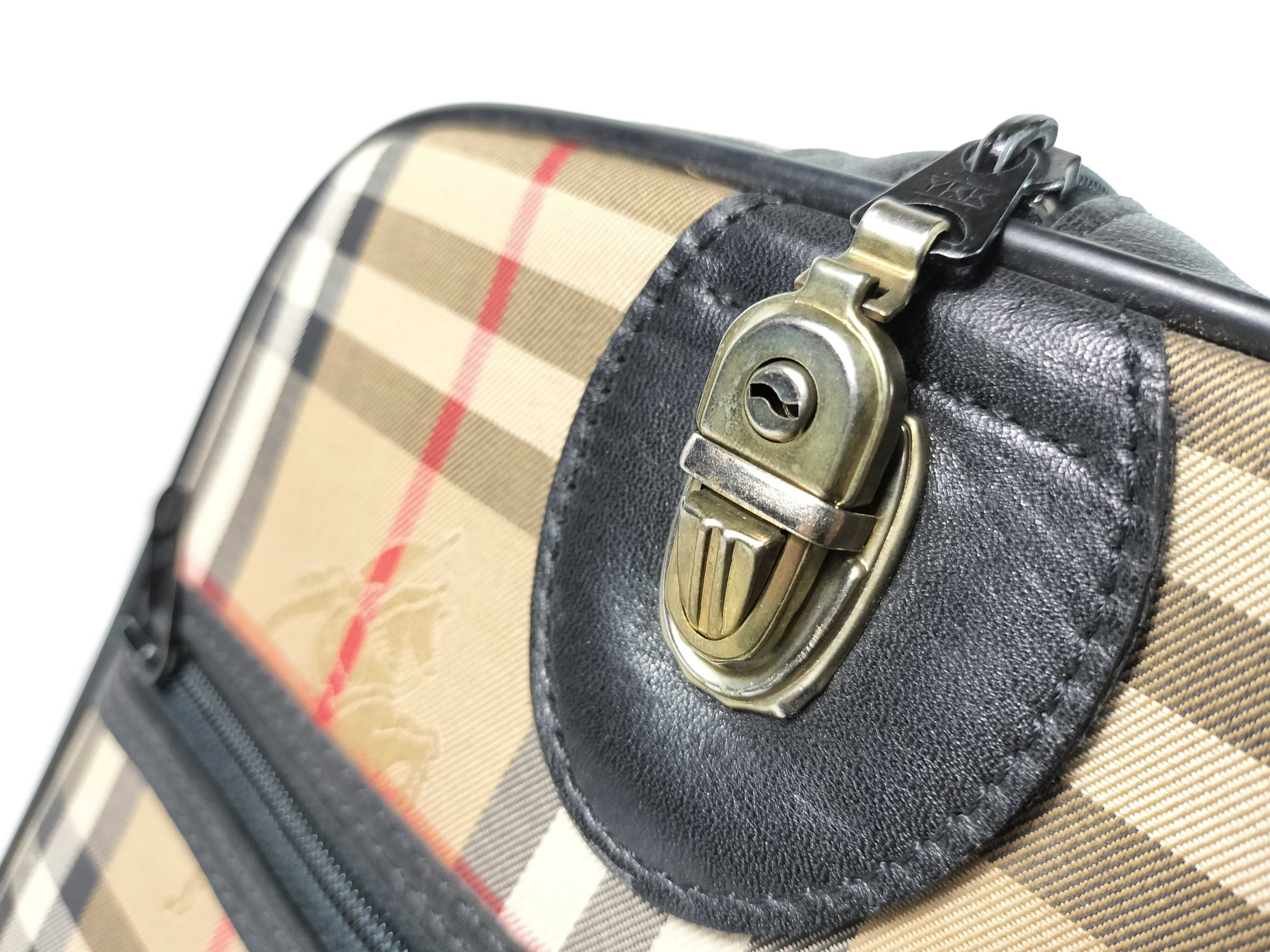 Burberrys Boston Bag — view 8