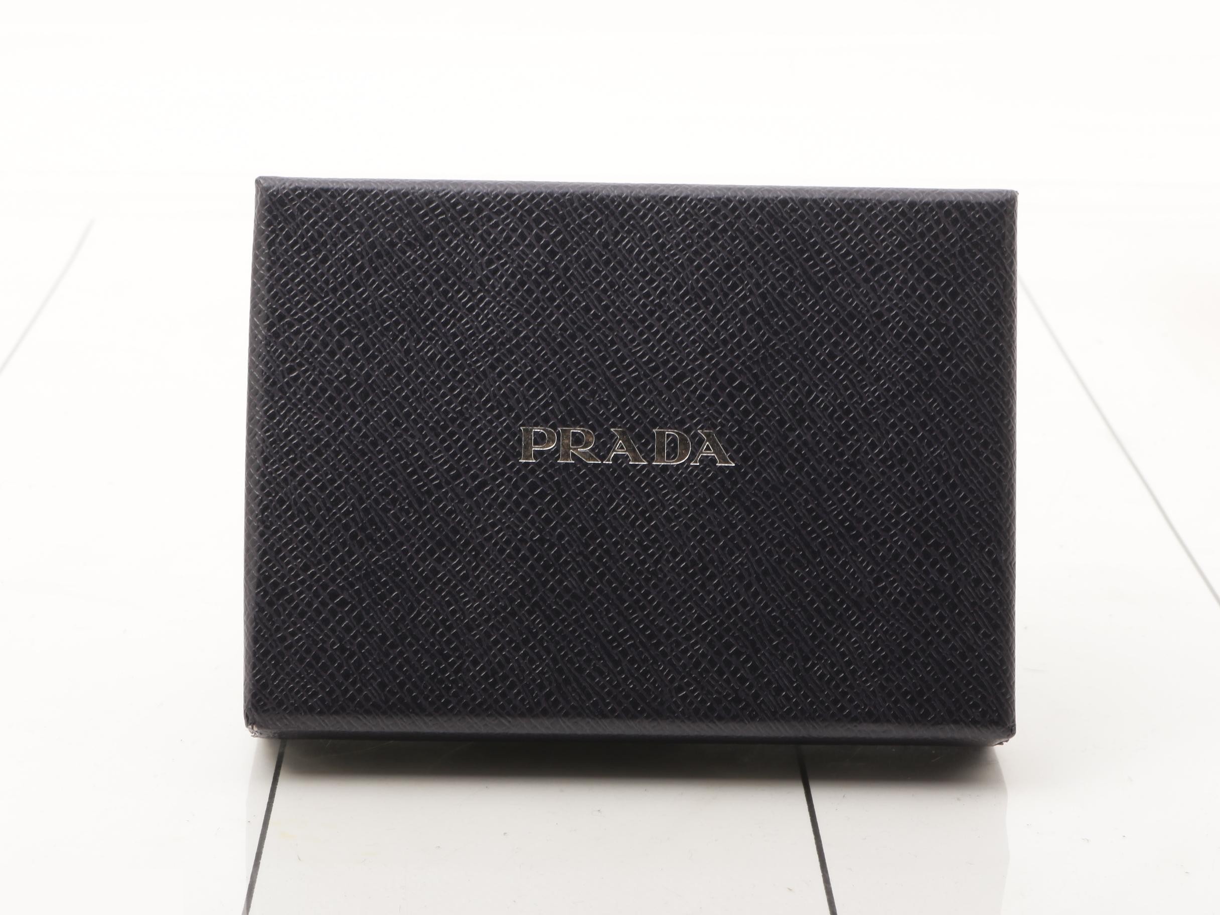 Other lines: Bags and Wallets — view 5