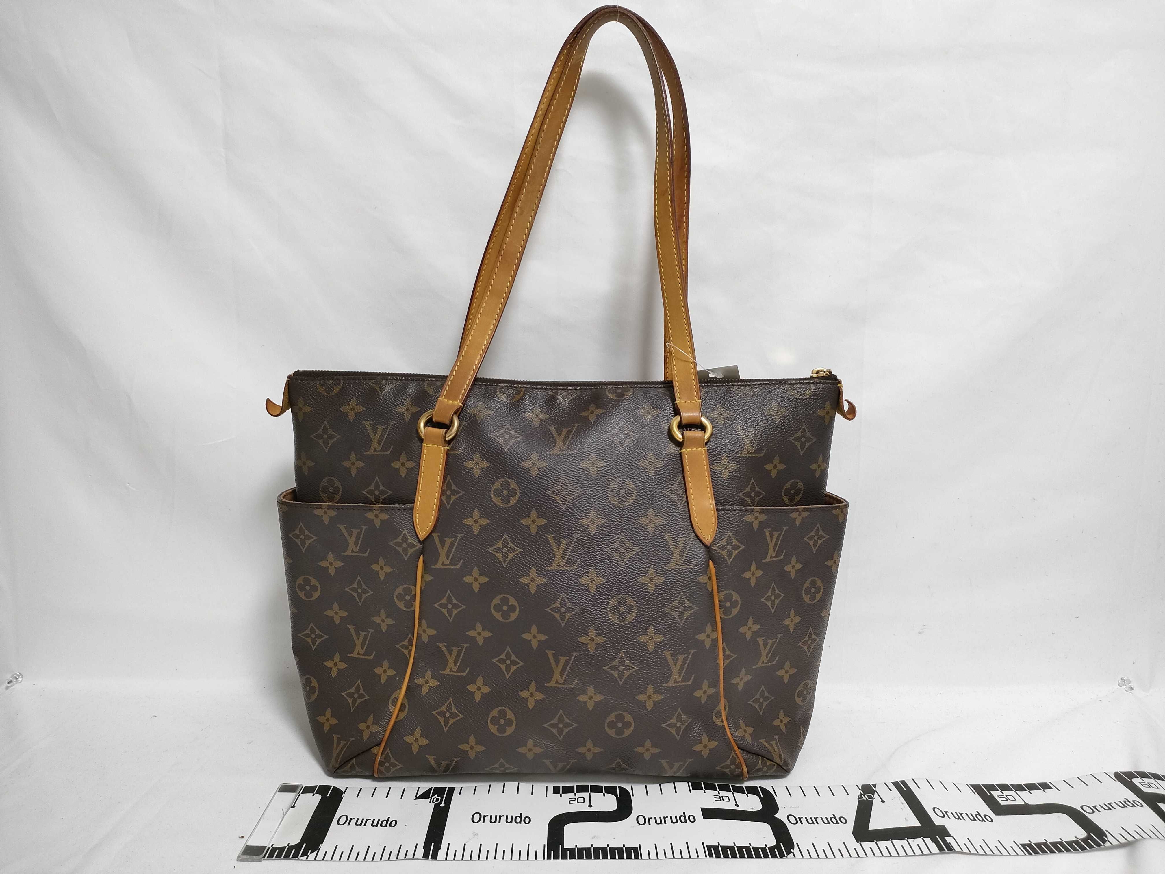 Monogram M56689 Totally MM Handbag — view 2