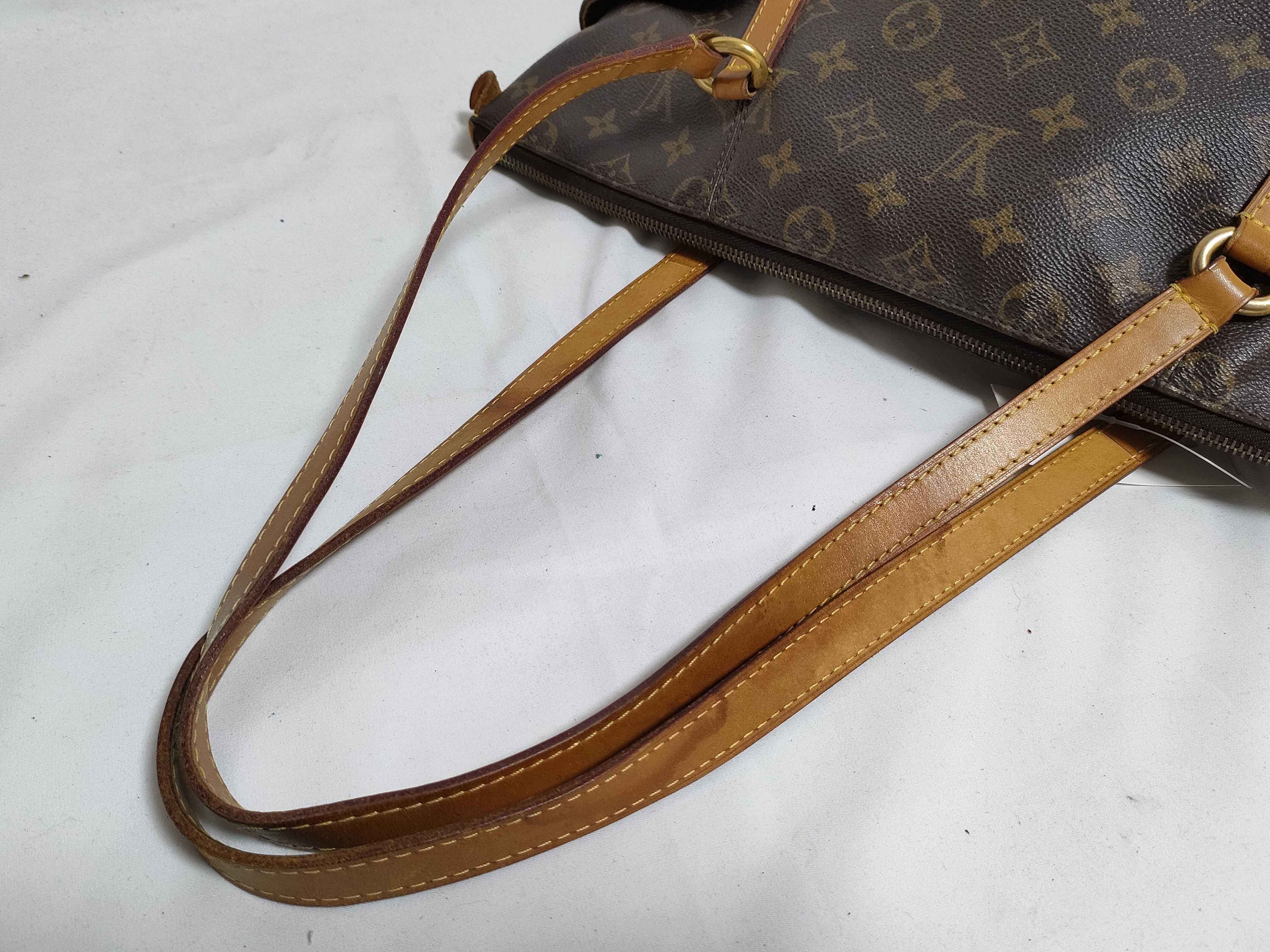 Monogram M56689 Totally MM Handbag — view 3