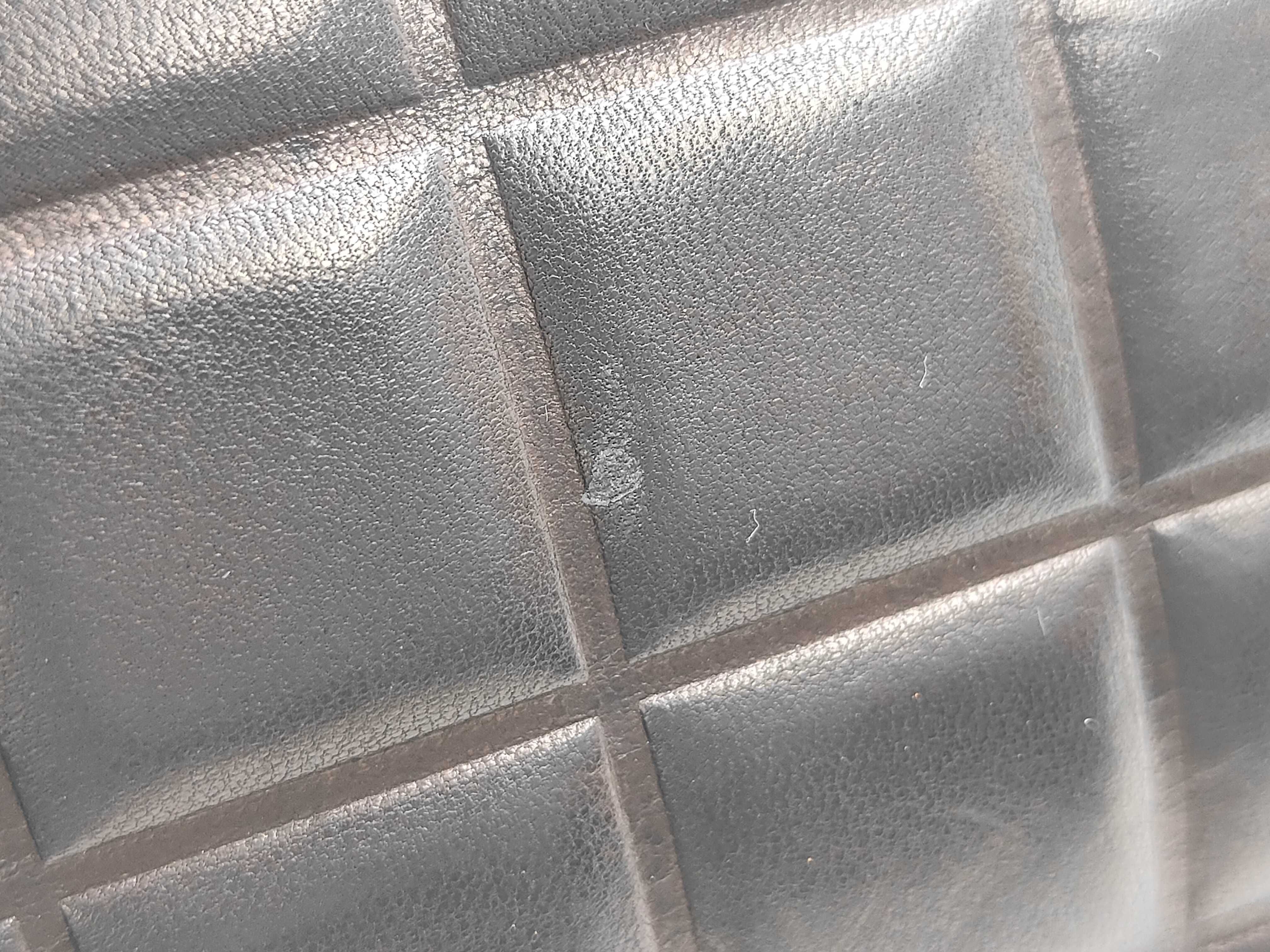 Chocolate Bar One-Shoulder Lambskin Black Shoulder Bag — view 14