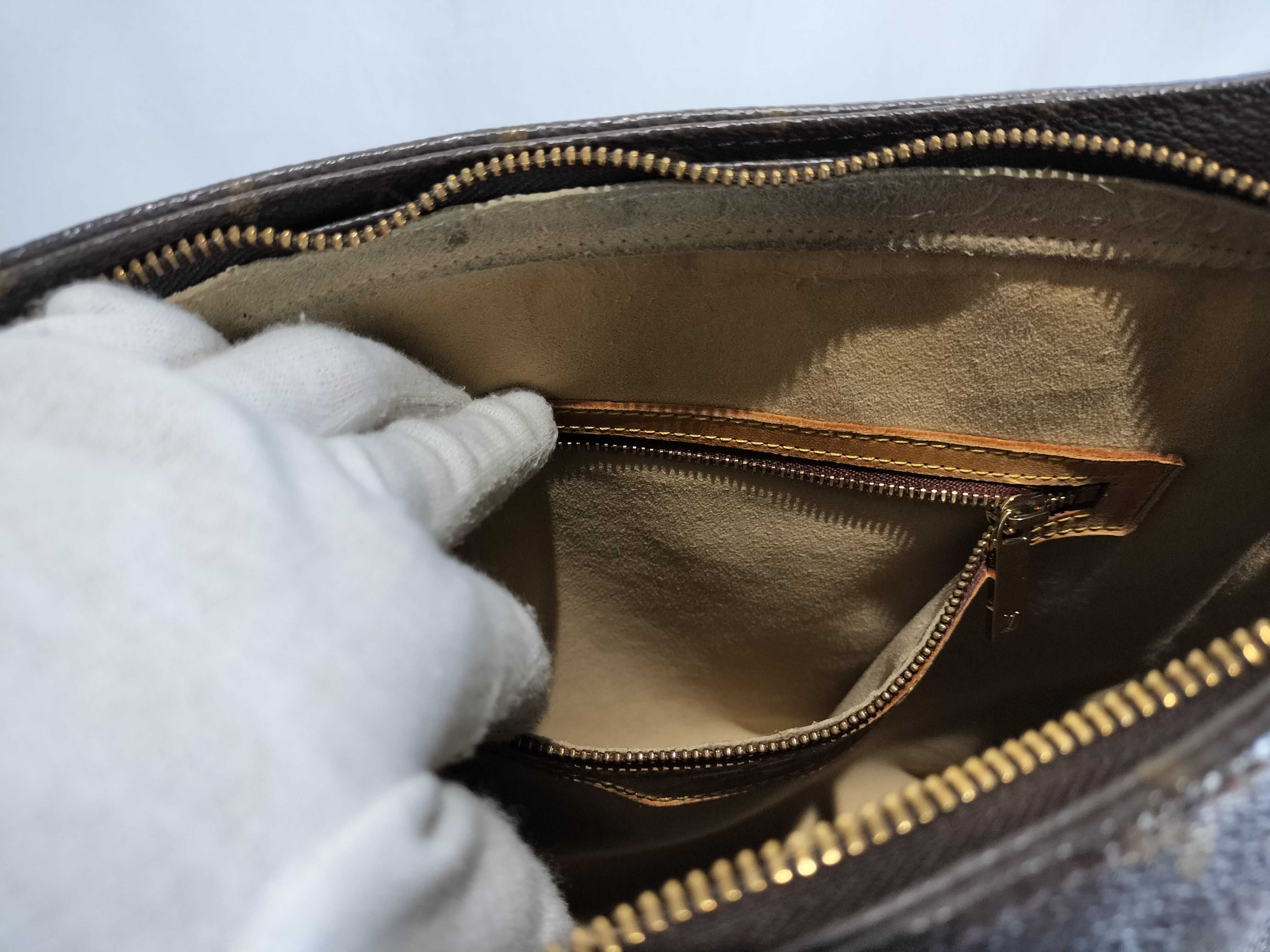 Monogram M51145 Looping GM Shoulder Bag (2001 model) — view 10