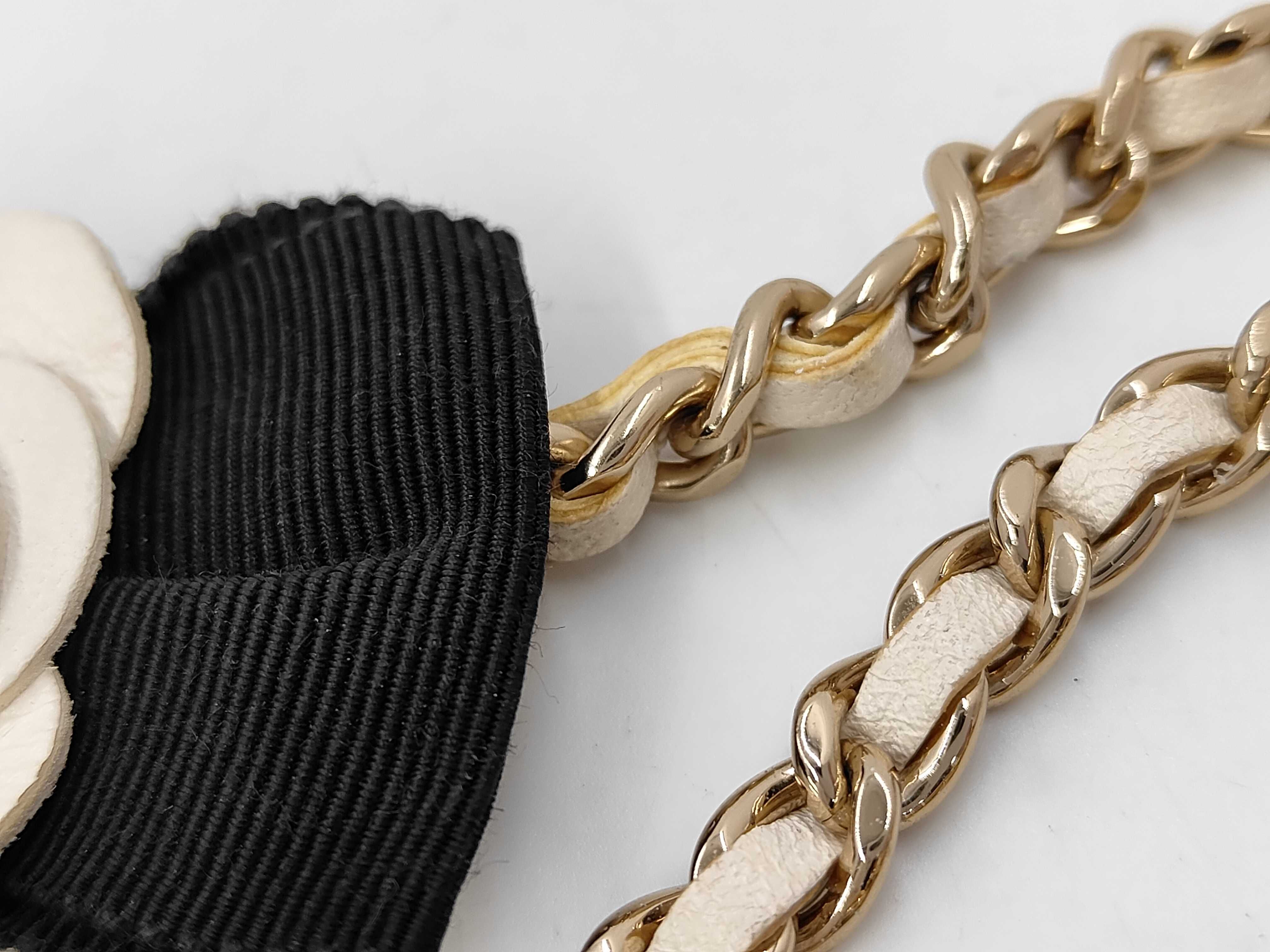 Chain Shoulder Bag — view 4