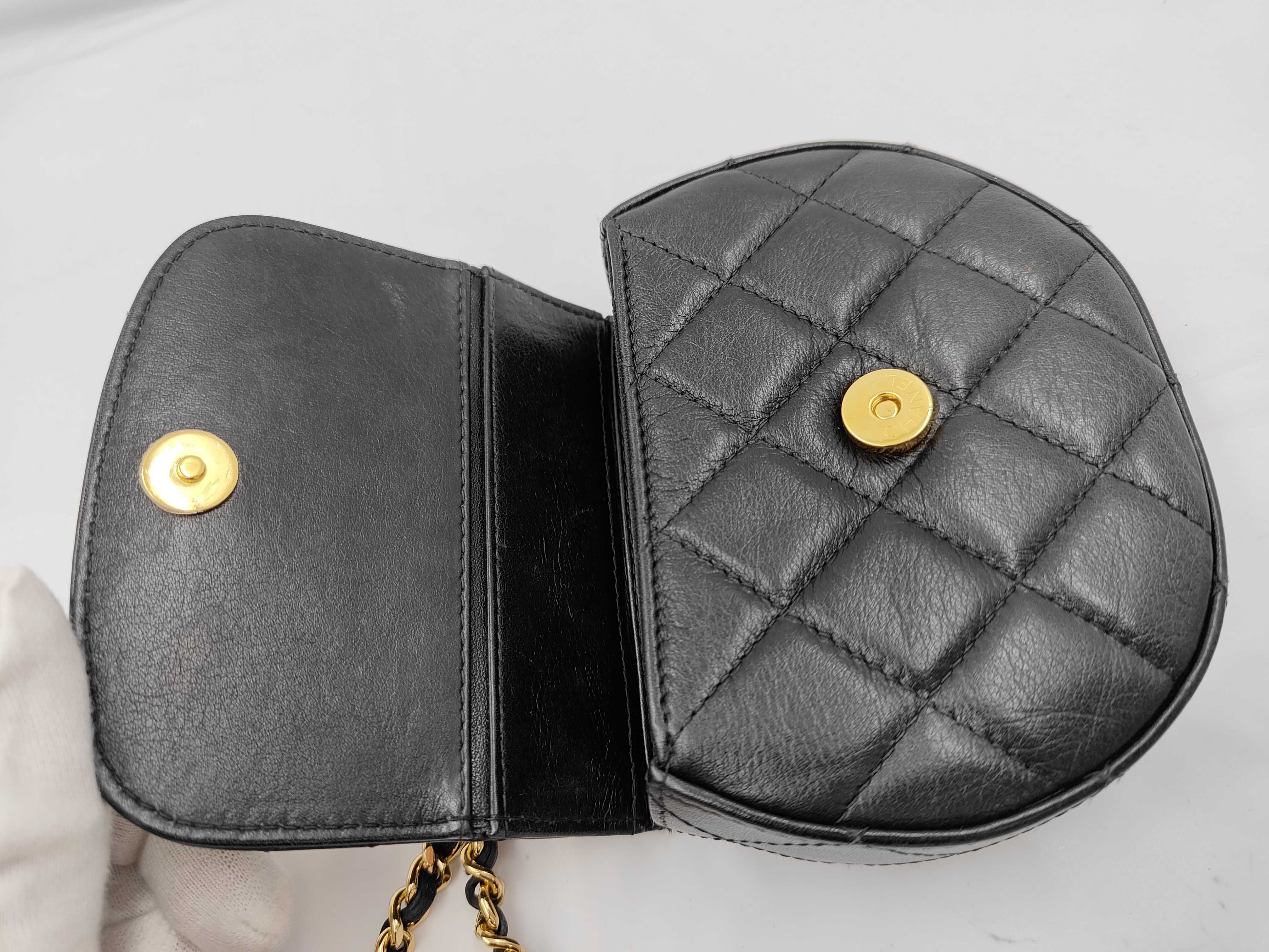 Matelassé Top Handle Black Gold Hardware Random Serial Number Shoulder Bag — view 8