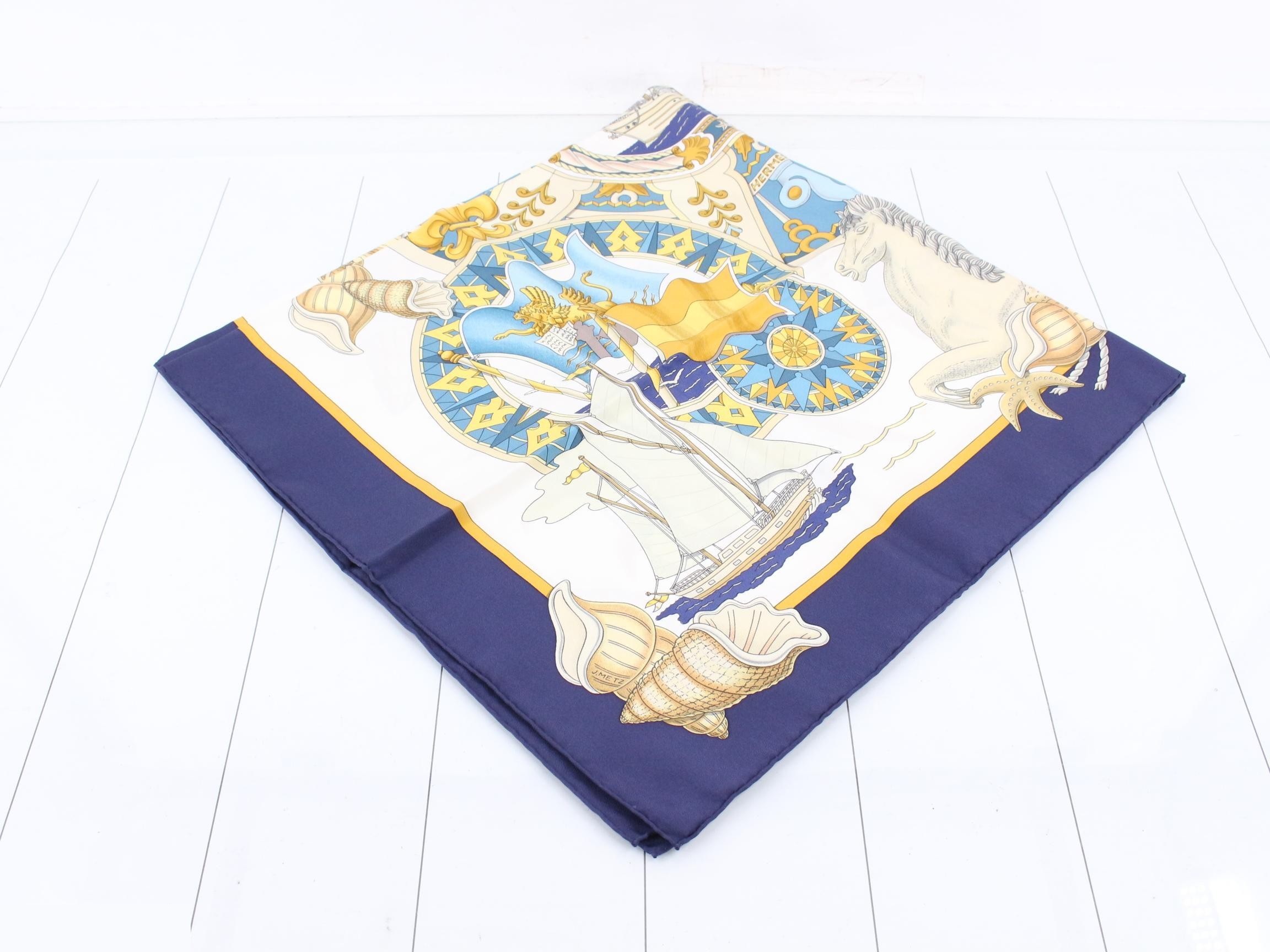 scarf — view 2