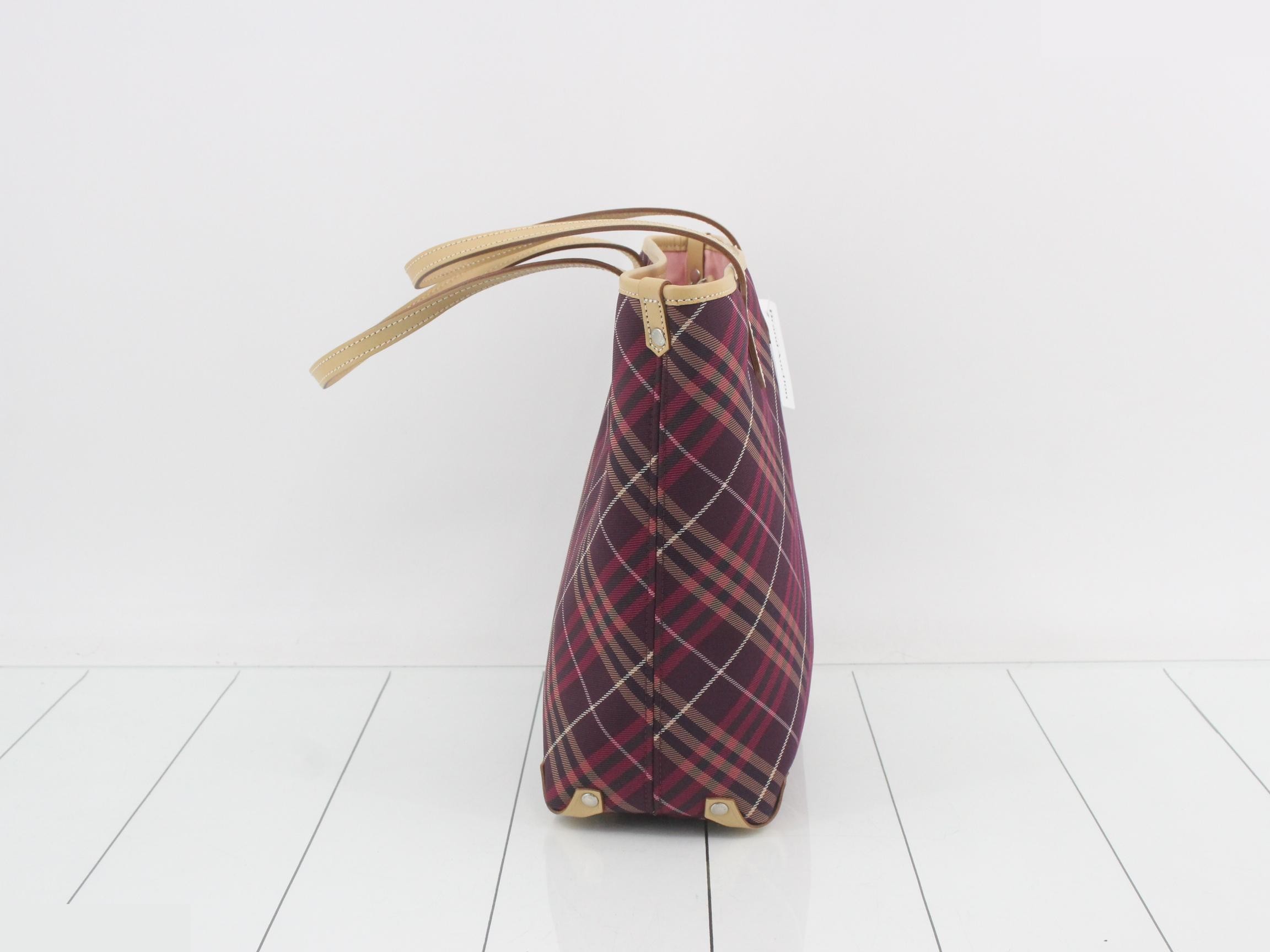 Blue Label Tote Bag (Checkered) — view 3