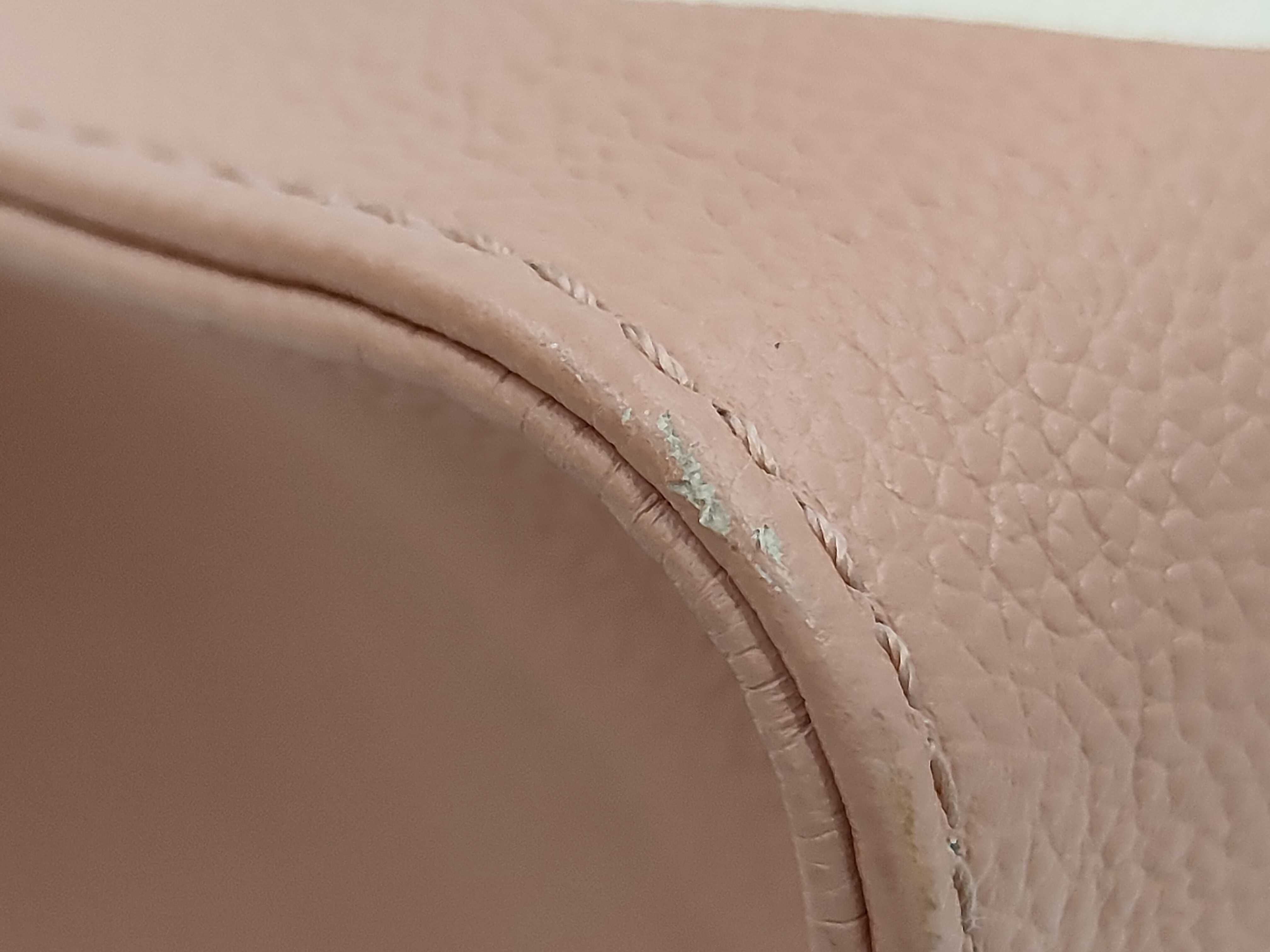 Bicolor Monogram Empreinte OnTheGo MM Tote Bag — view 7