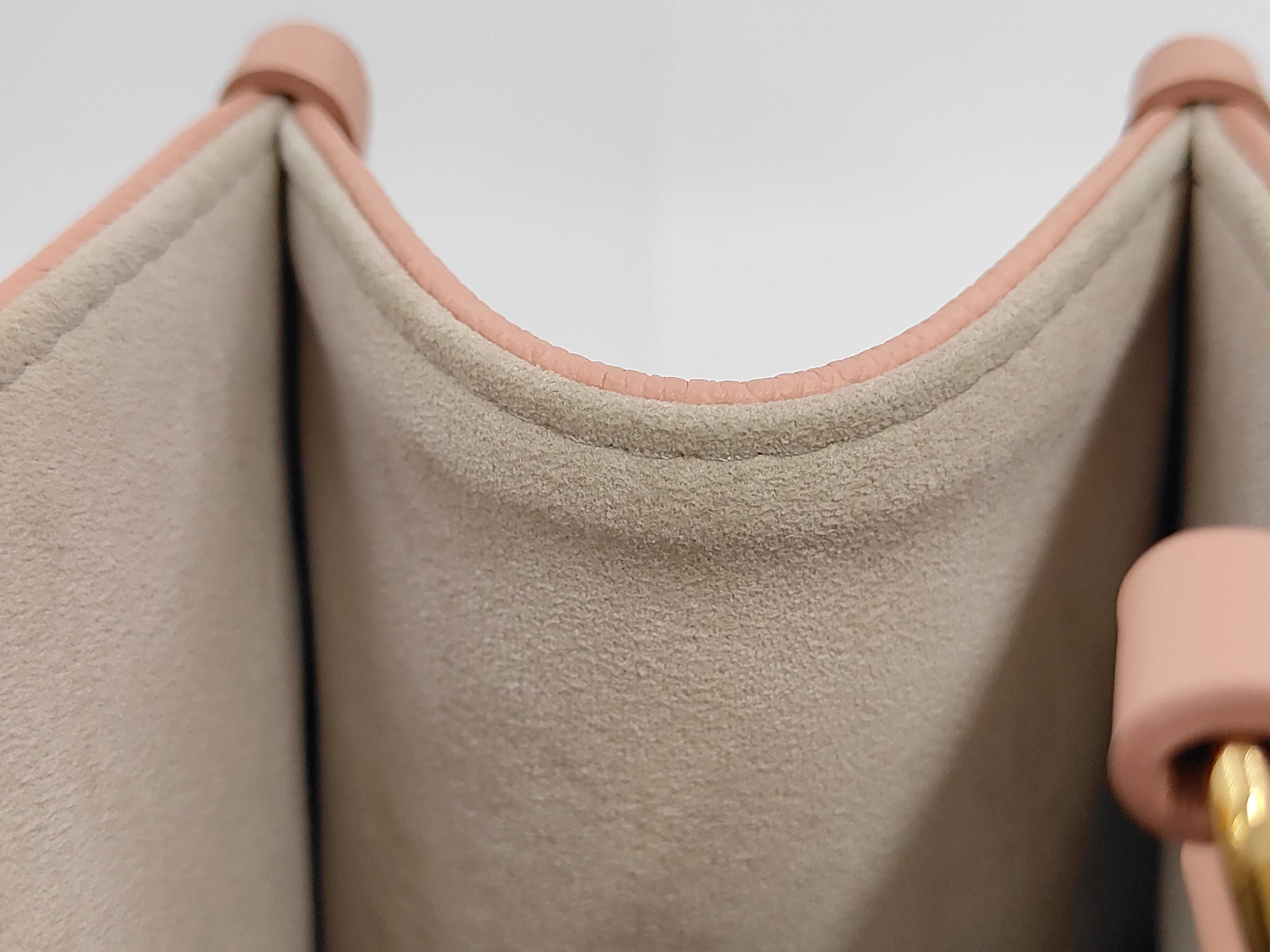 Bicolor Monogram Empreinte OnTheGo MM Tote Bag — view 8