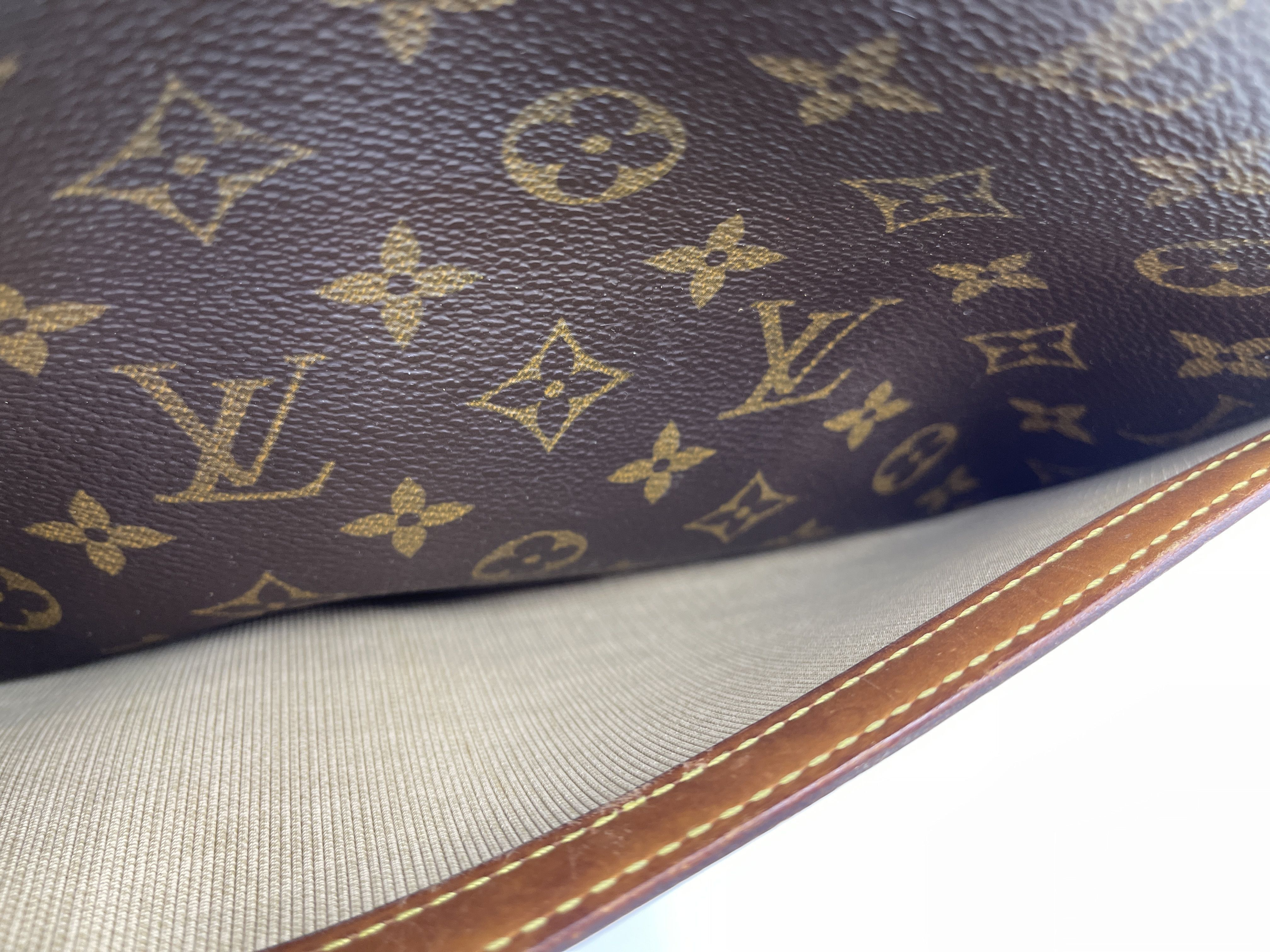 Monogram Reporter PM M45254 SP1929 Shoulder Bag — view 11
