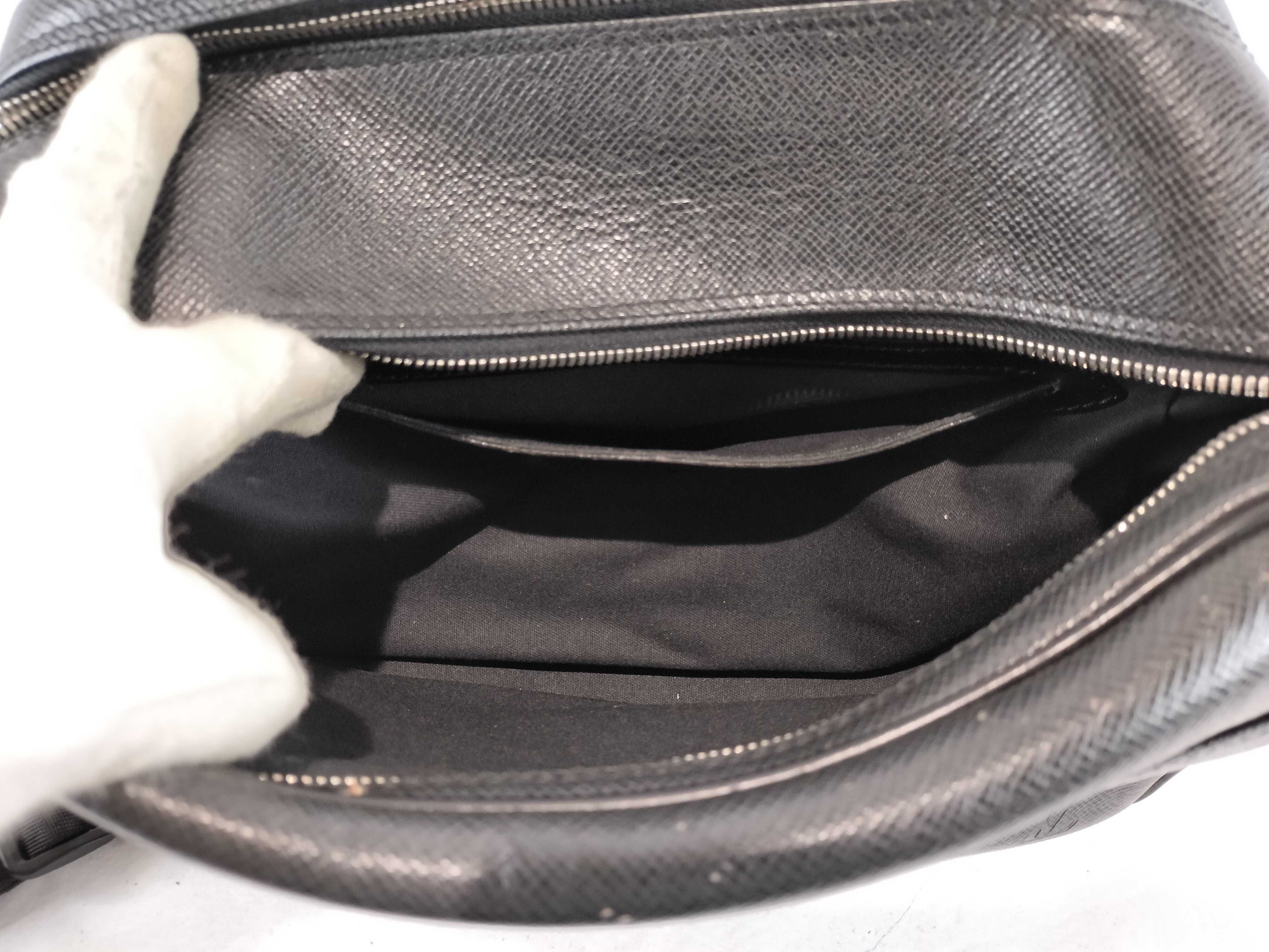 Taiga M30154 Reporter PM Shoulder Bag — view 12