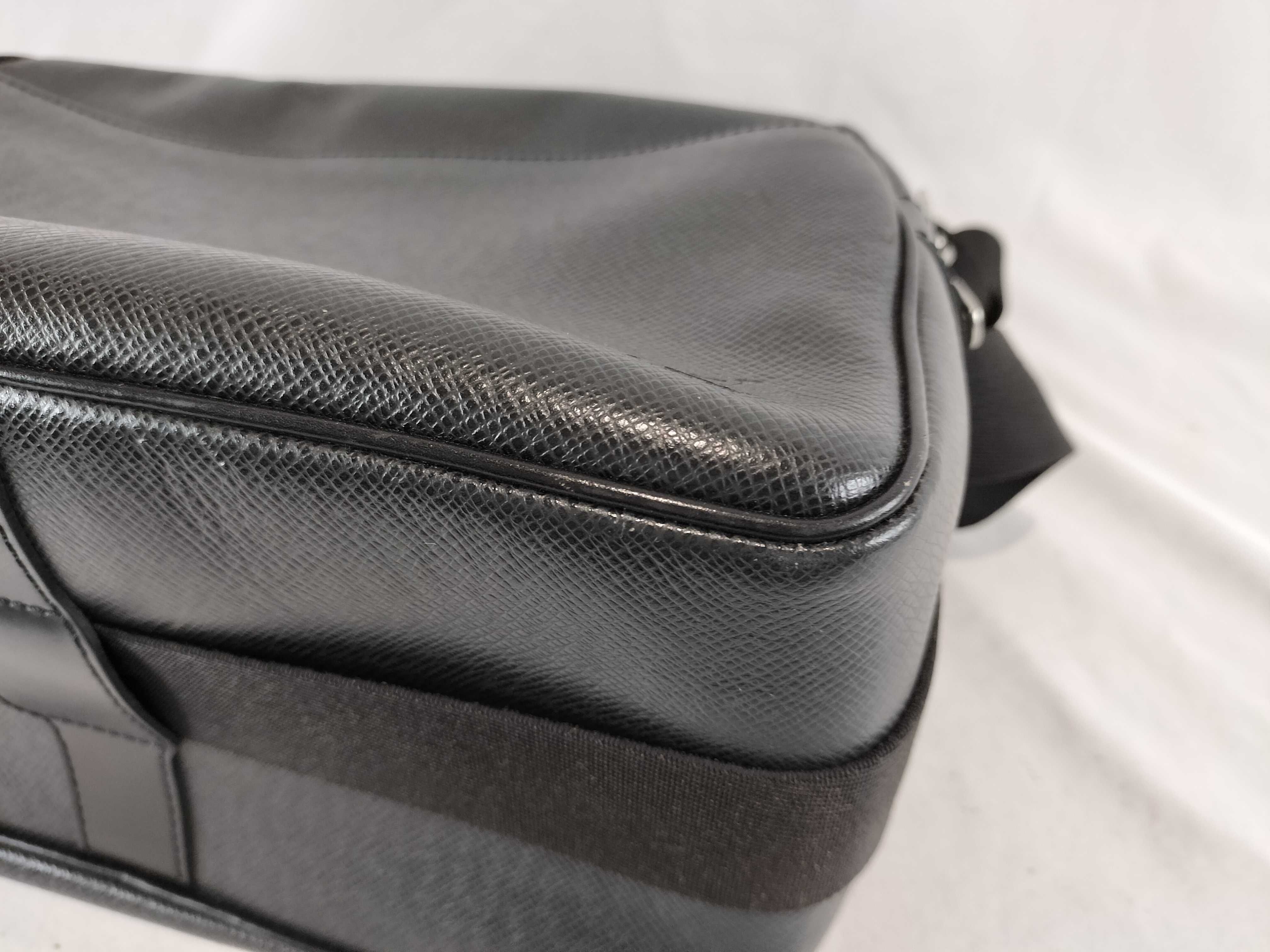 Taiga M30154 Reporter PM Shoulder Bag — view 6