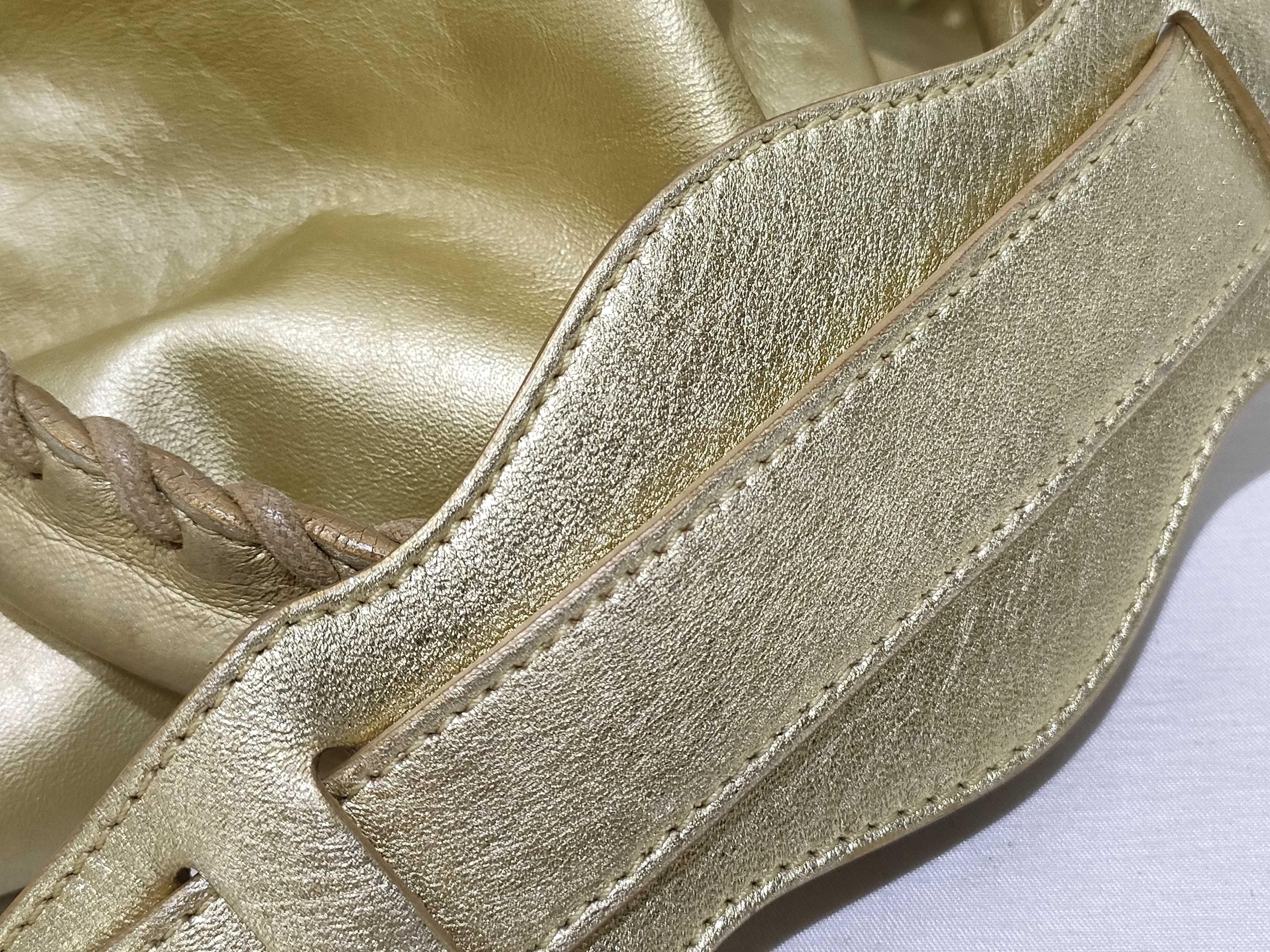 PH - Classic City Metallic Gold Leather Handbag — view 15
