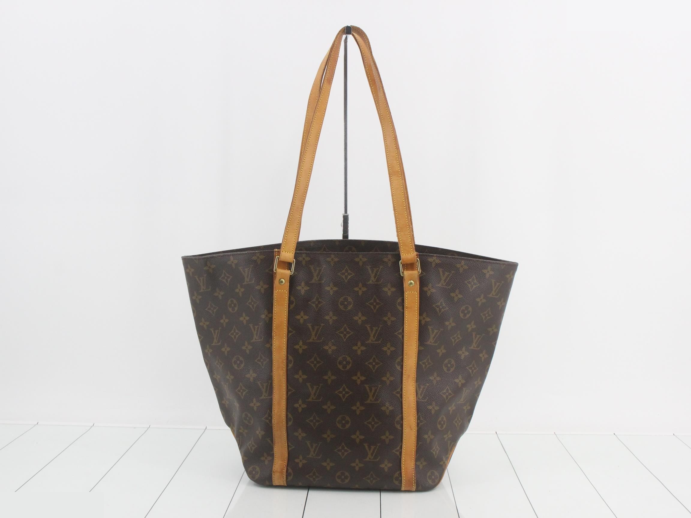 Sack Shopping — view 2