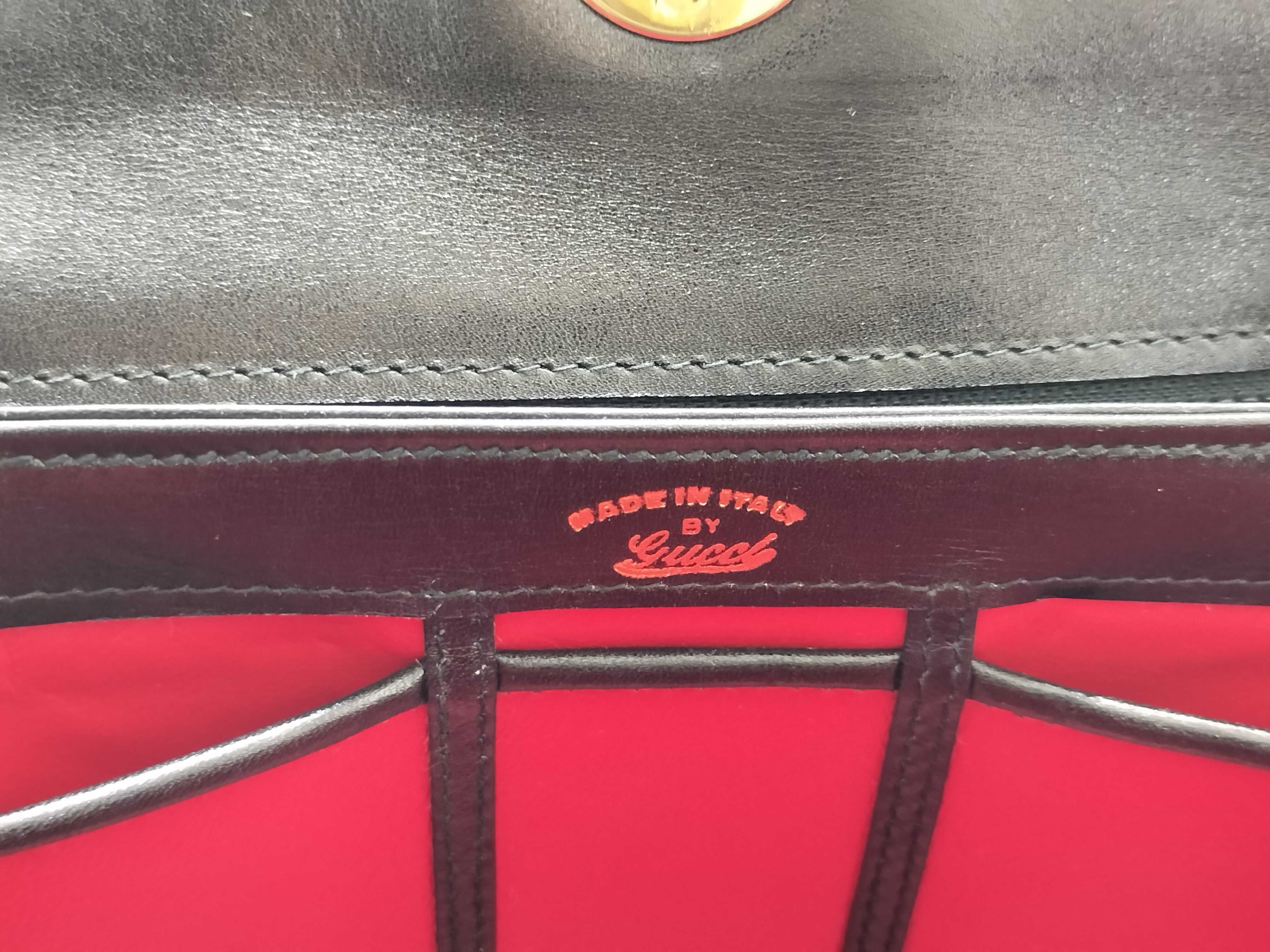 Old Gucci Old Turnlock Leather Handbag — view 13