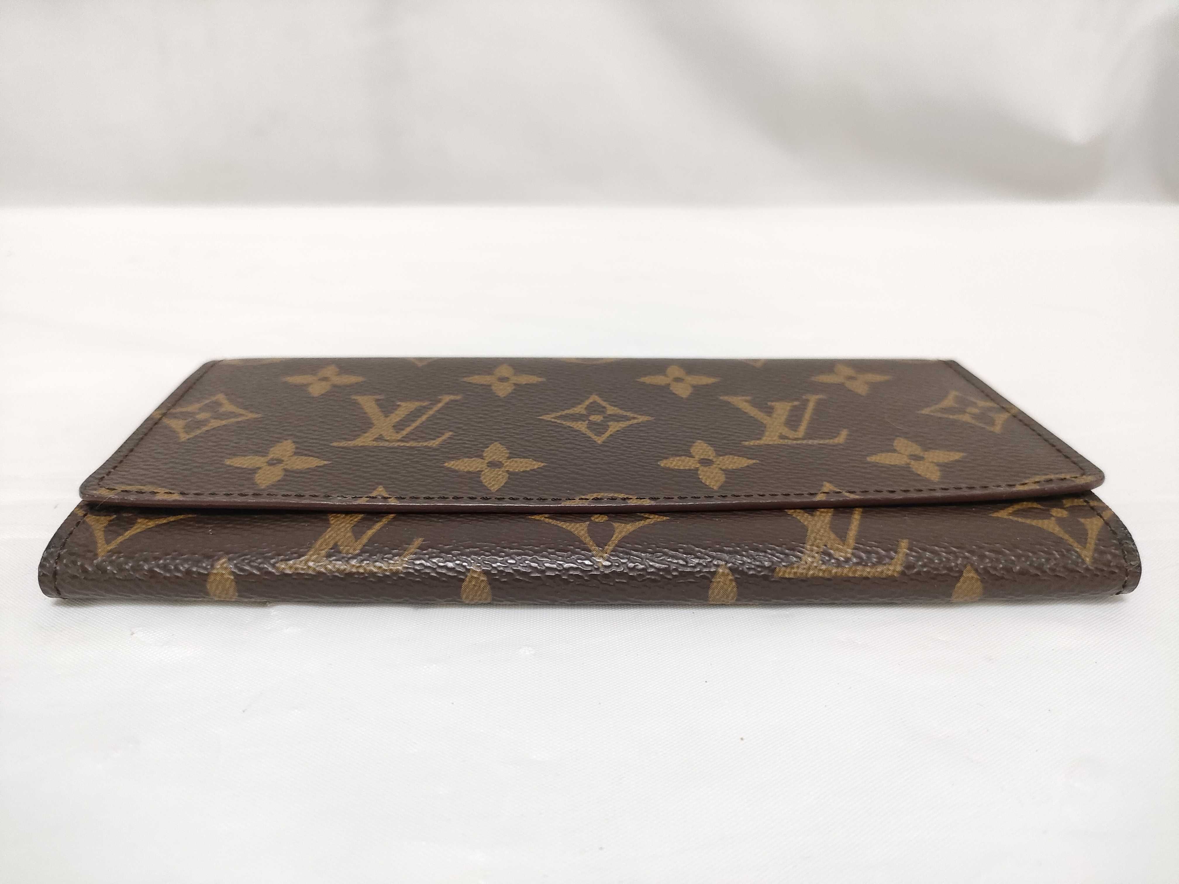 Monogram Bi-fold Long Wallet with Card/Bill Compartments — view 3