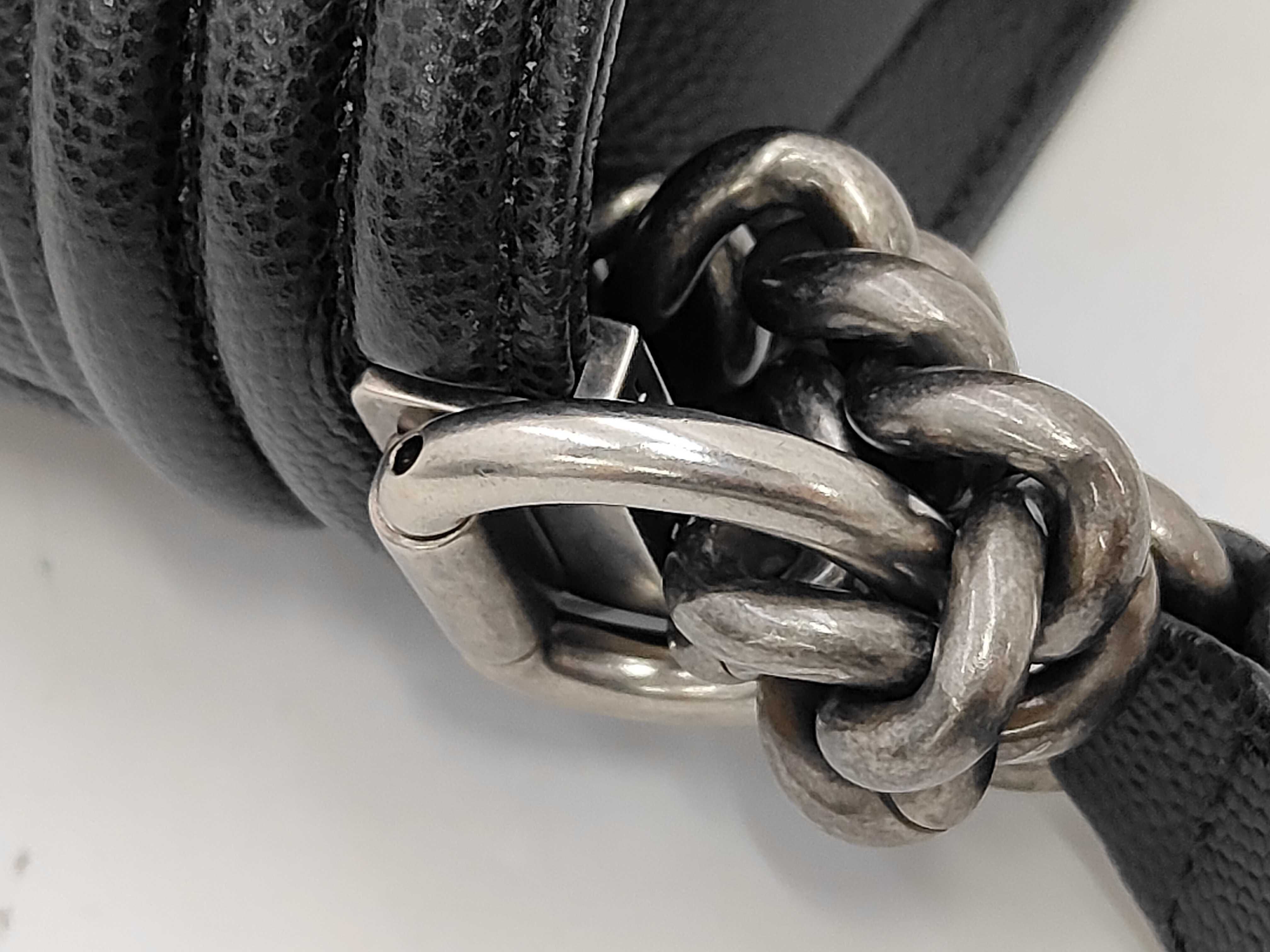 Boy Chanel 25 Caviar Plate Shoulder Bag — view 5