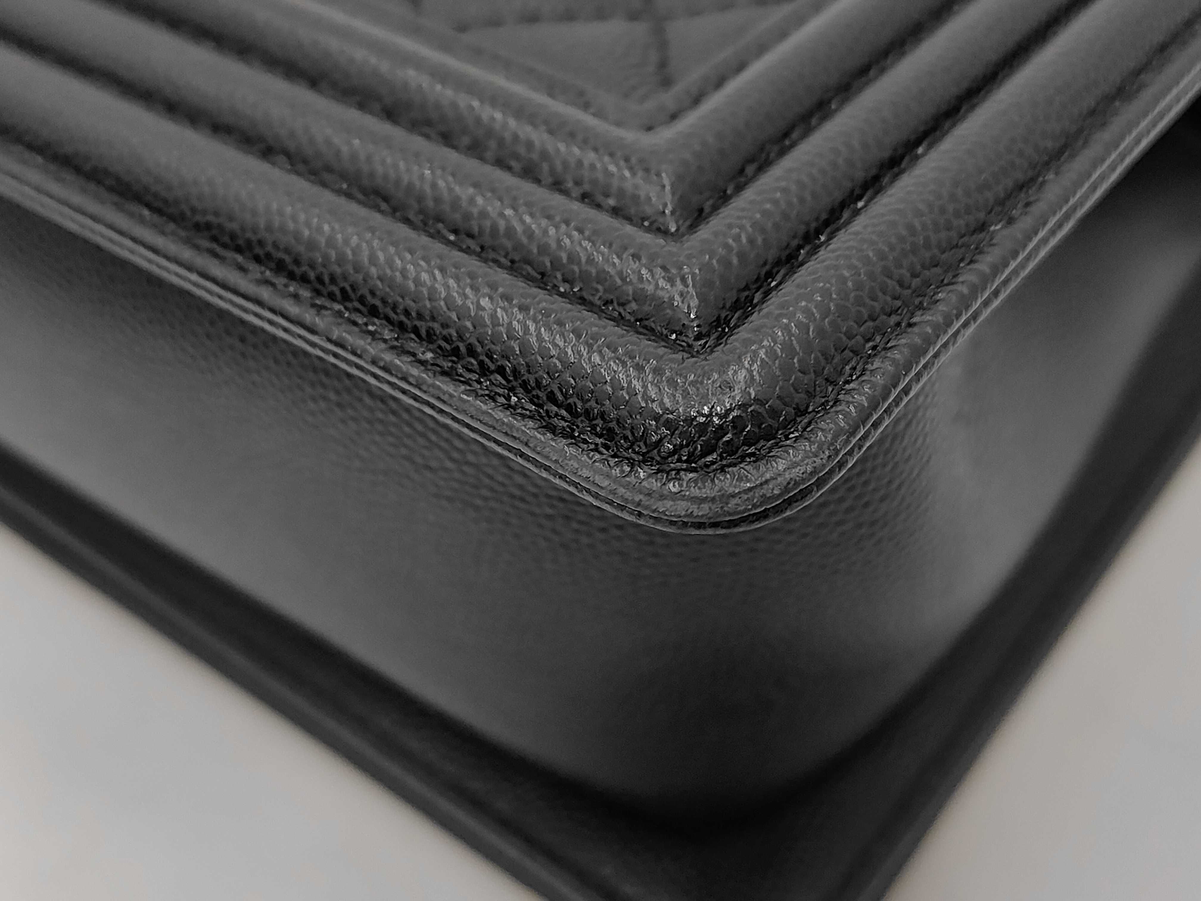 Boy Chanel 25 Caviar Plate Shoulder Bag — view 7