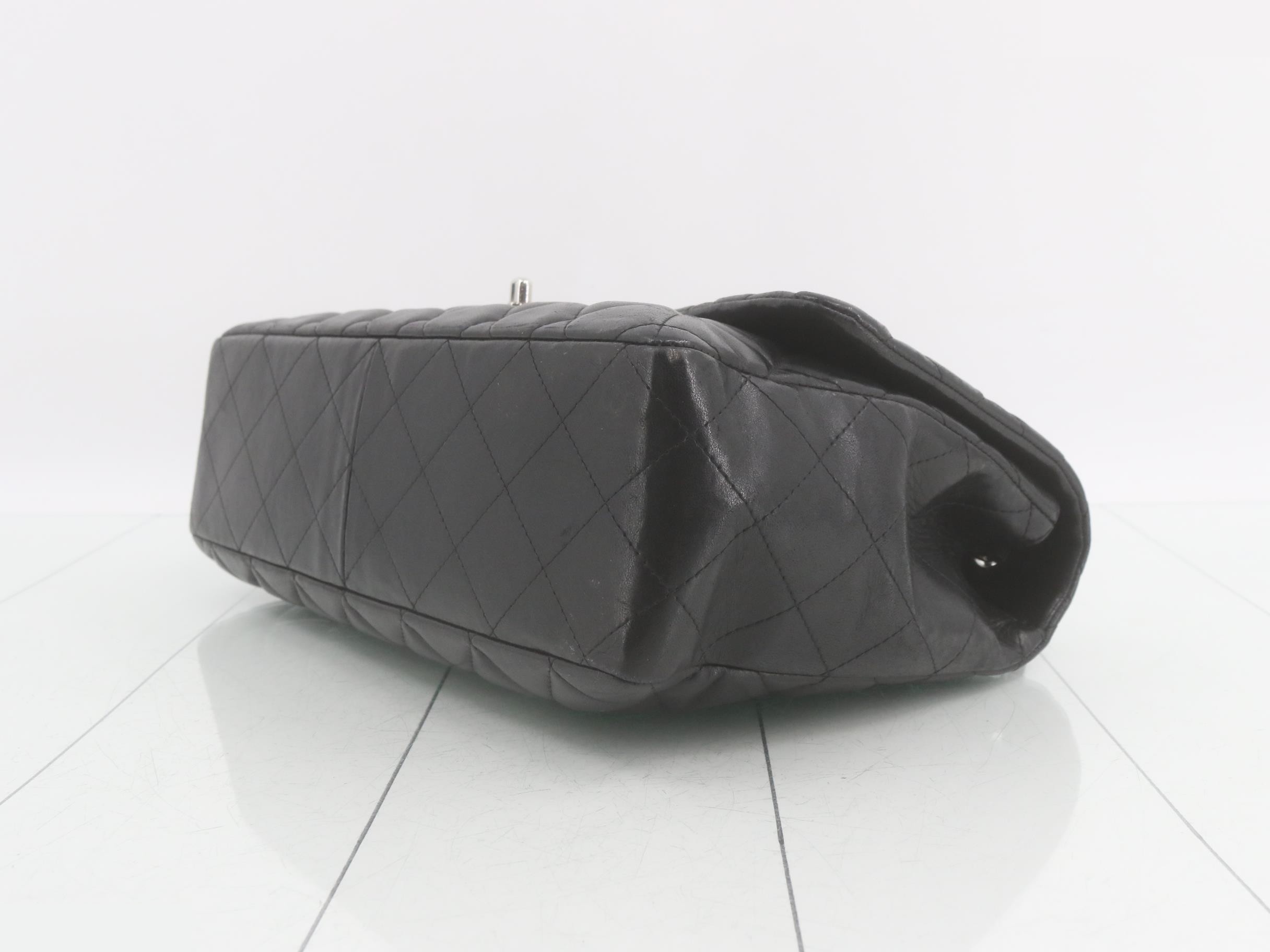 Large Matelassé 30 Lambskin Double Chain Shoulder Bag — view 6