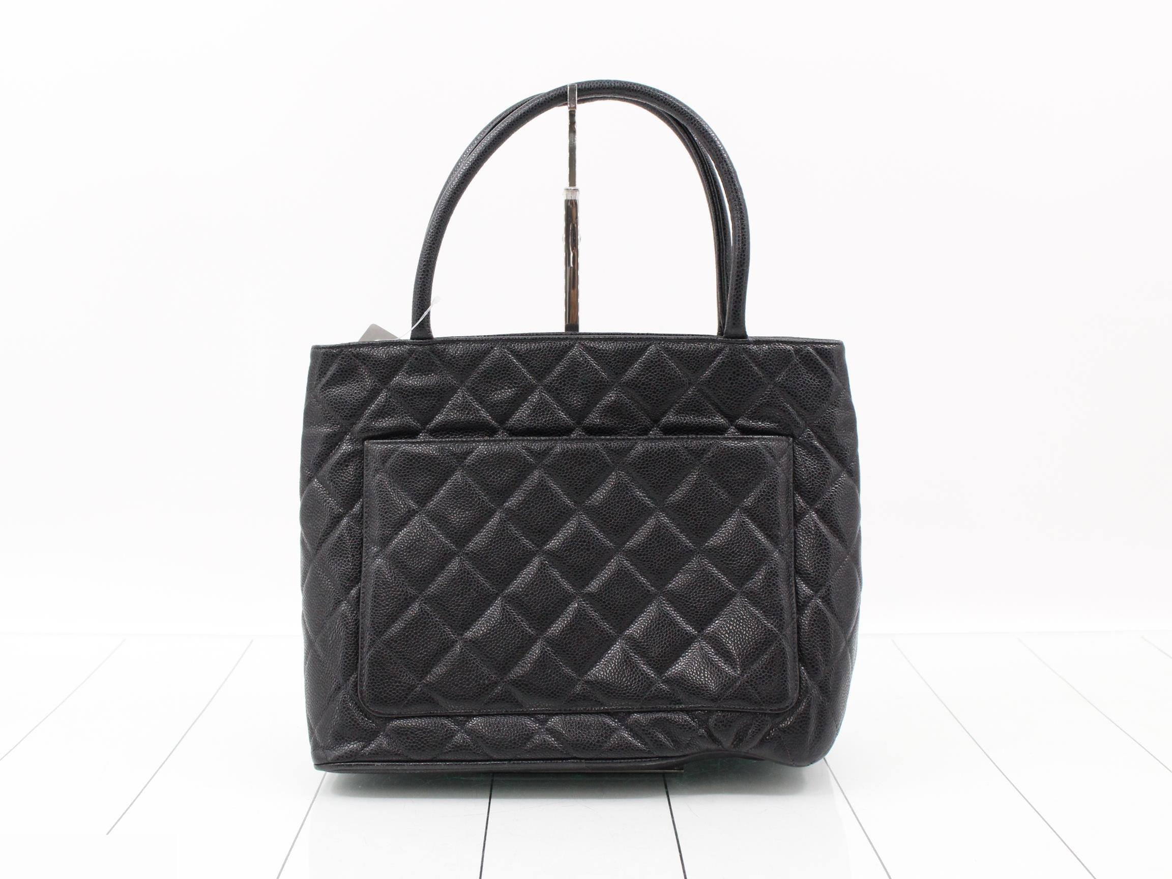 Reissue tote bag, caviar leather, handbag, item number 8. — view 2