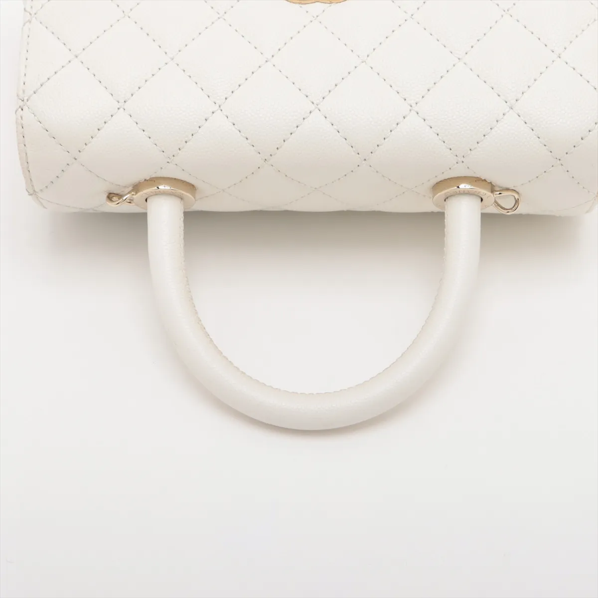 Coco Handle 24 XS Caviar Skin 2WAY Handbag White Gold Hardware GJL9JJT2 Random Plate A92990 — view 5