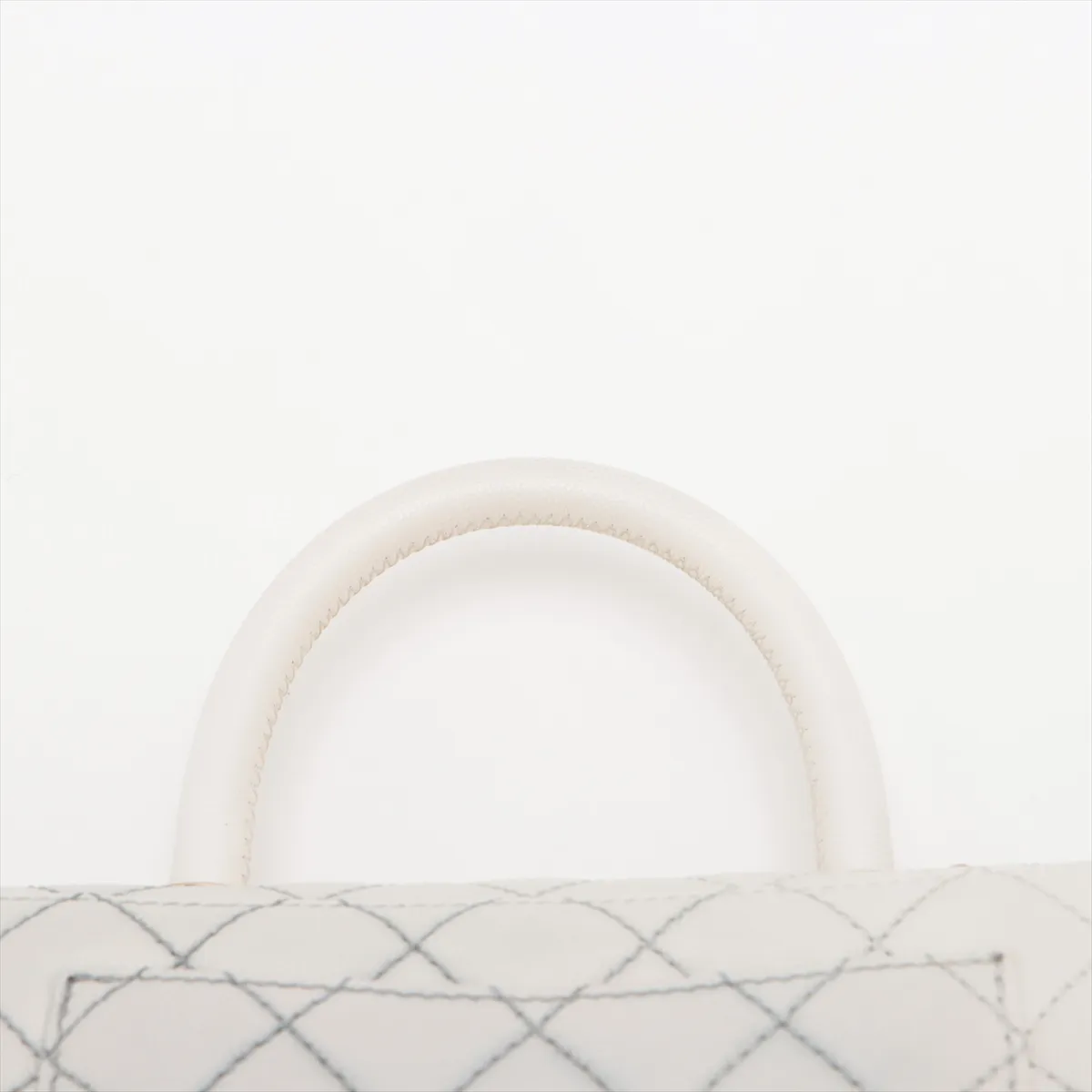 Coco Handle 24 XS Caviar Skin 2WAY Handbag White Gold Hardware GJL9JJT2 Random Plate A92990 — view 6