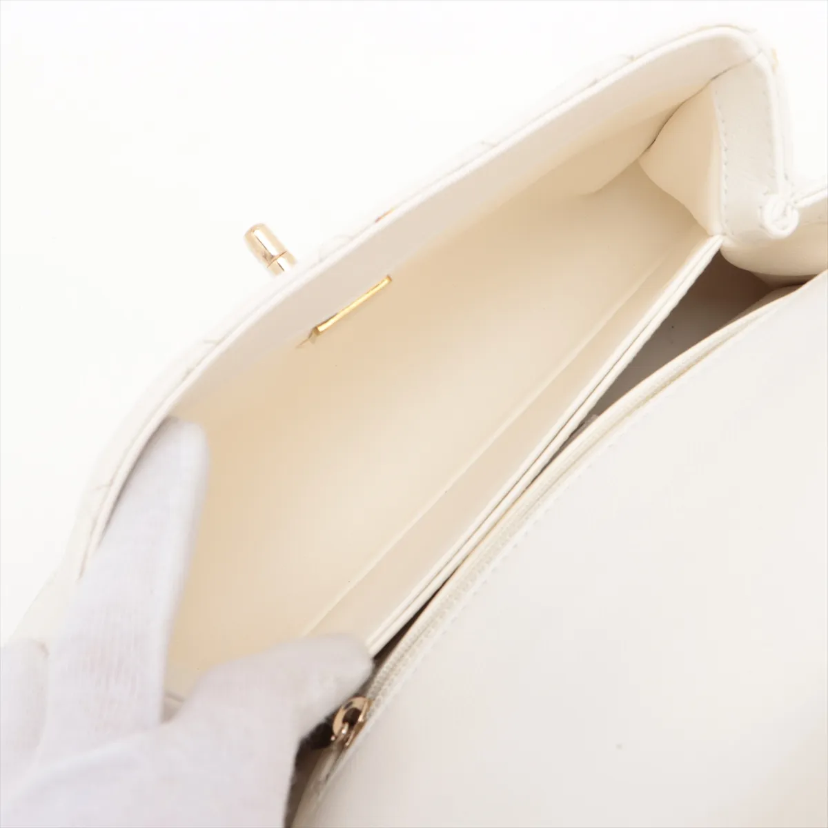 Coco Handle 24 XS Caviar Skin 2WAY Handbag White Gold Hardware GJL9JJT2 Random Plate A92990 — view 8