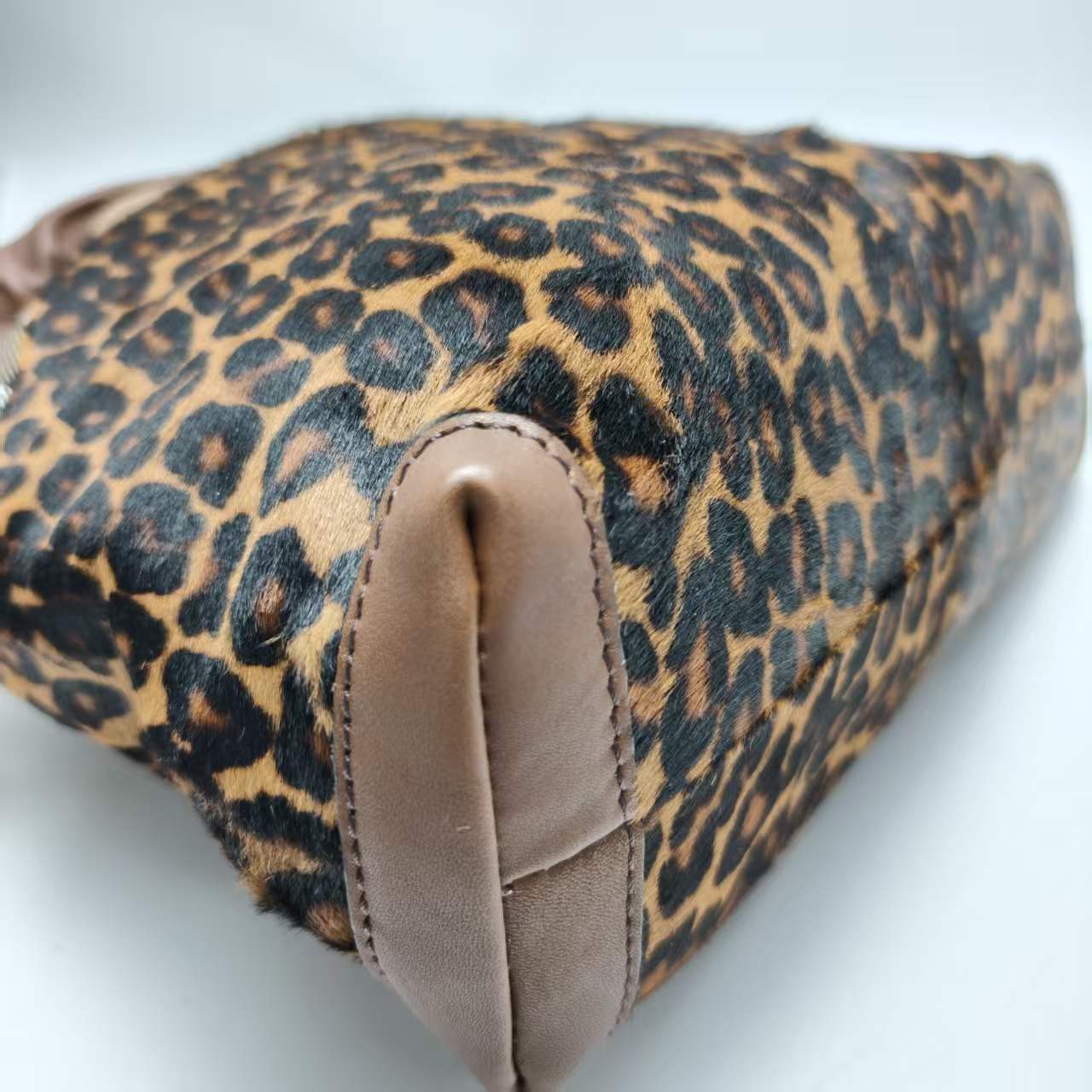 【*Shipped from: China*】BURBERRY Pony Hair Shoulder Bag — view 5
