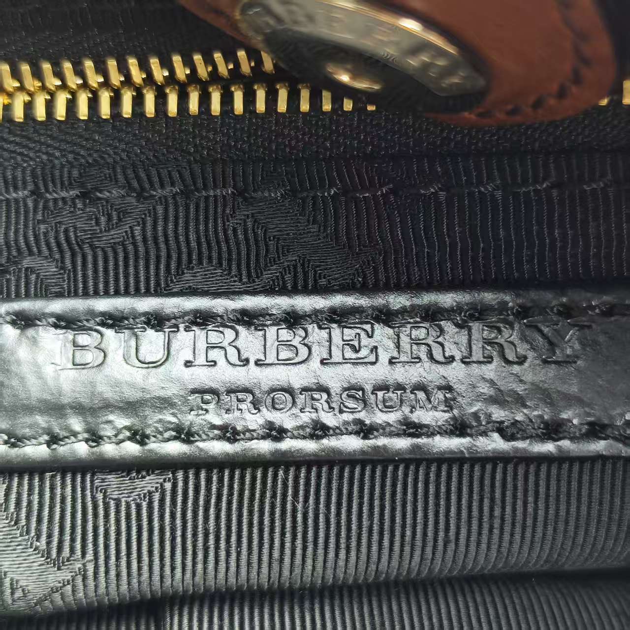 【*Shipped from: China*】BURBERRY Pony Hair Shoulder Bag — view 9