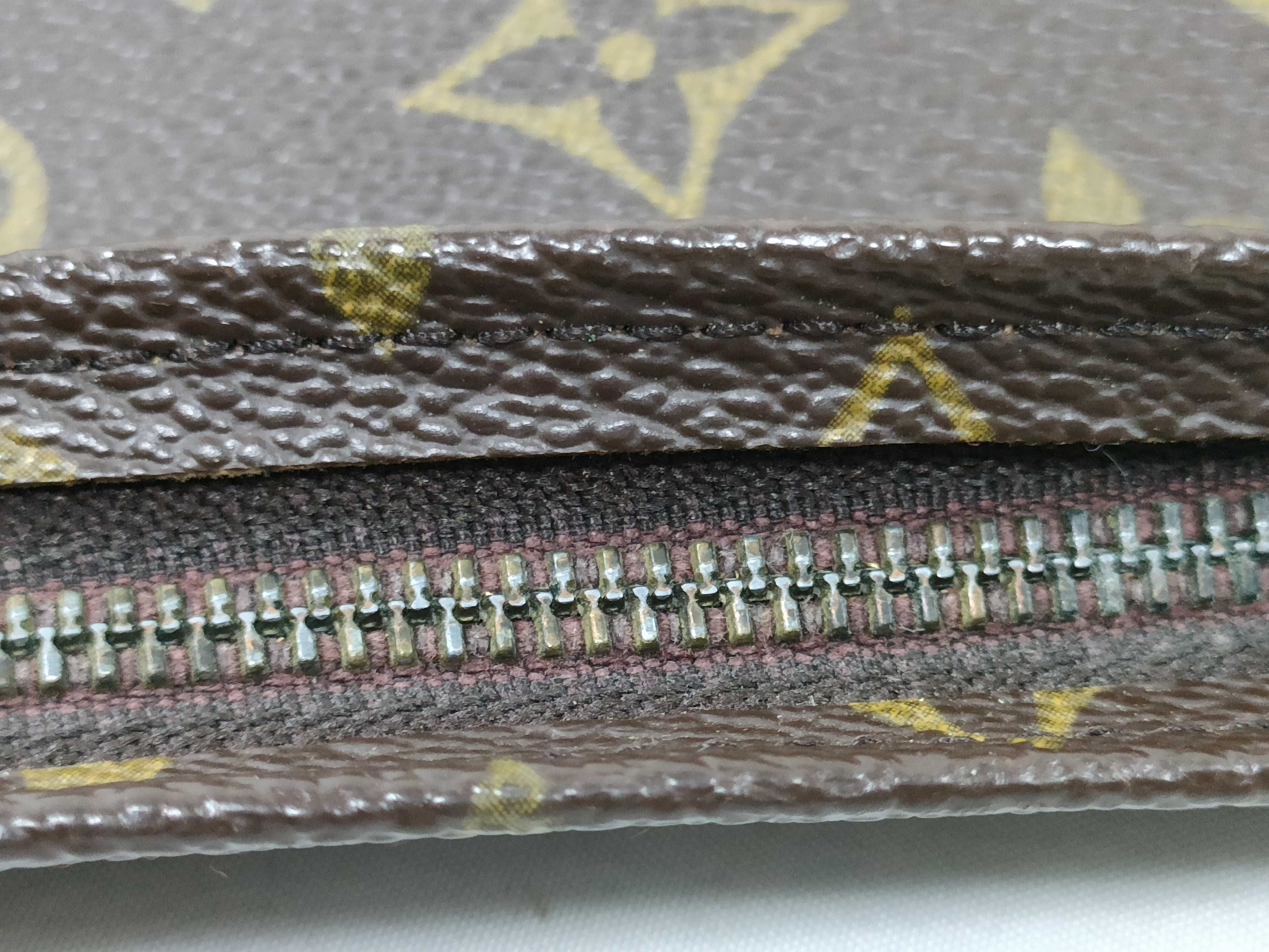 Monogram Louis Vuitton M47542 Pouch — view 7