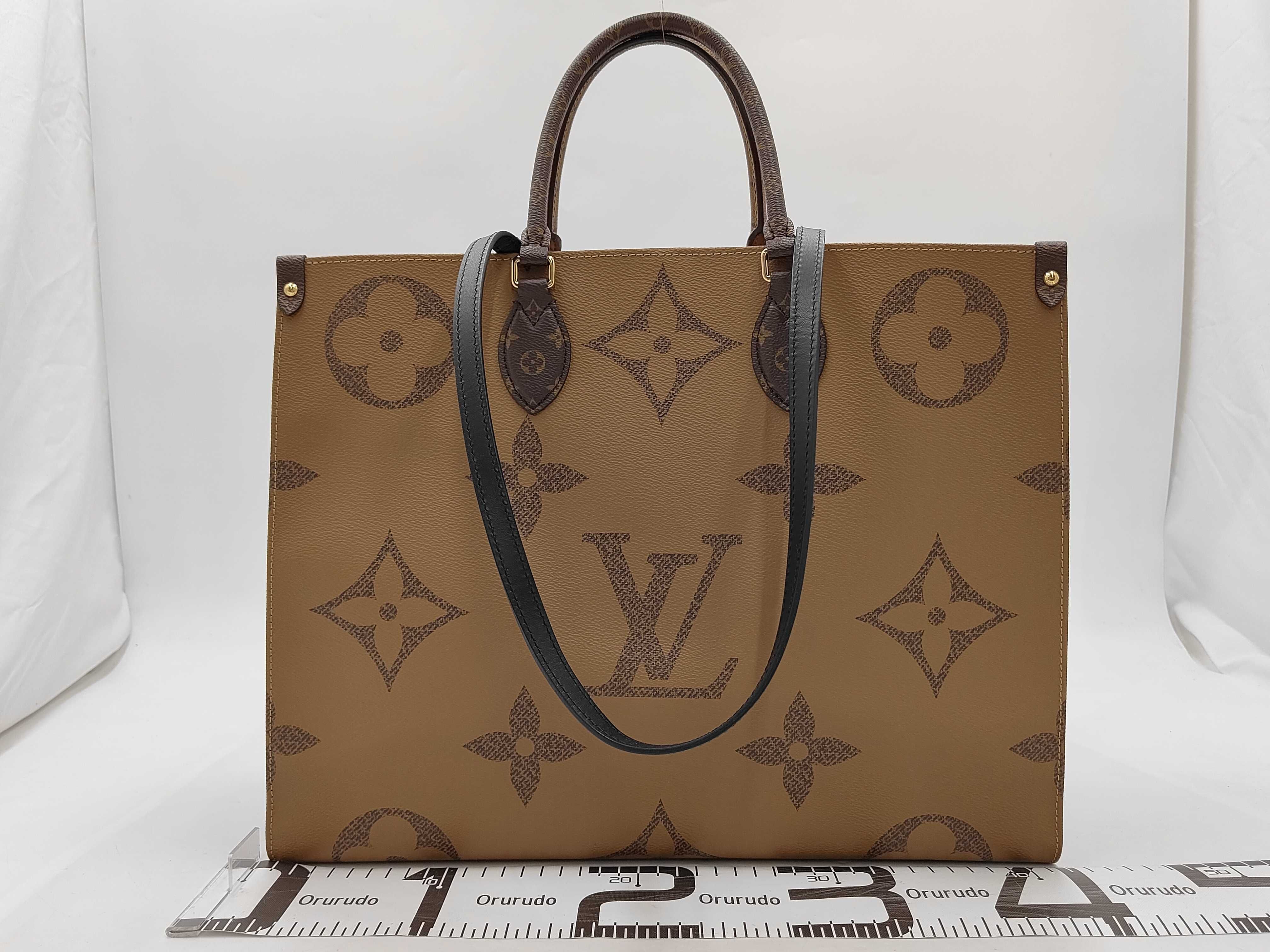 LV OnTheGo GM Tote Bag — view 2