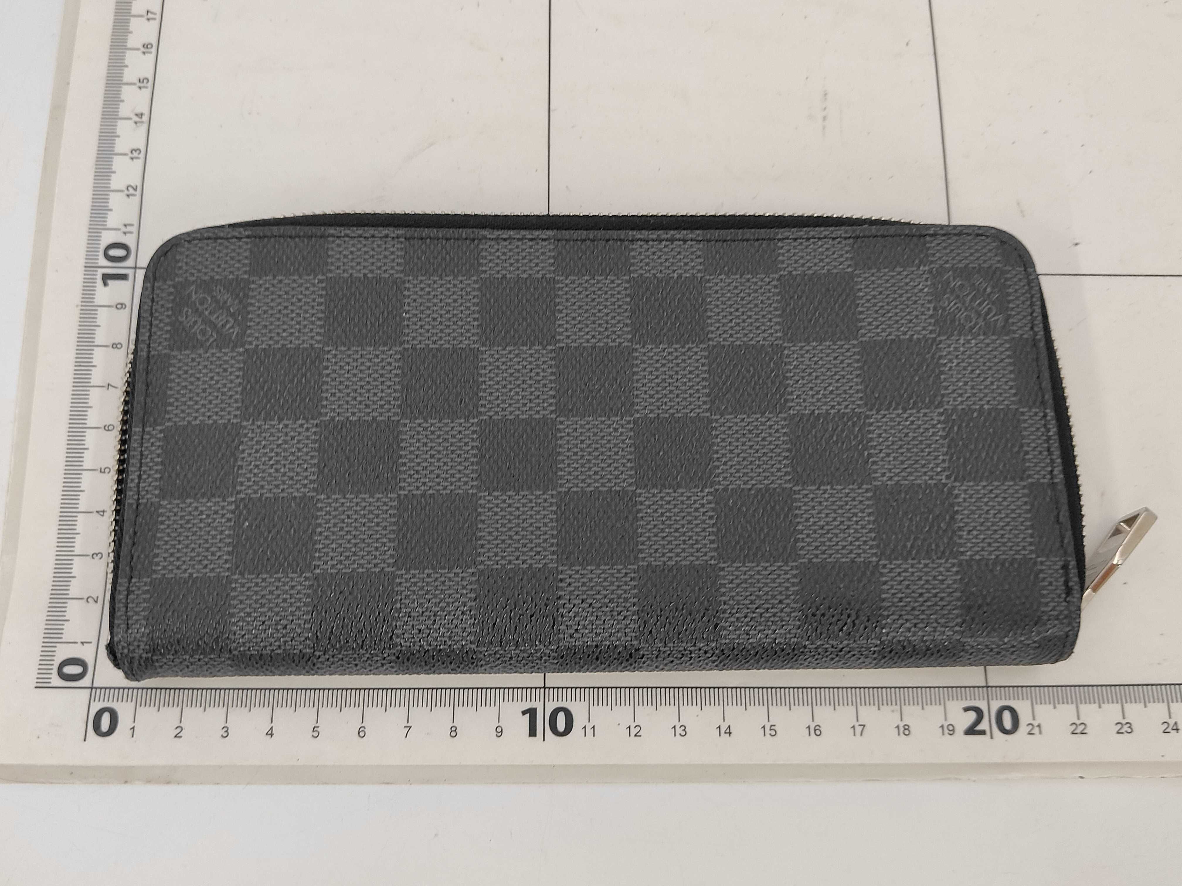 Damier Graphite / Damier / PVC Wallet — view 2