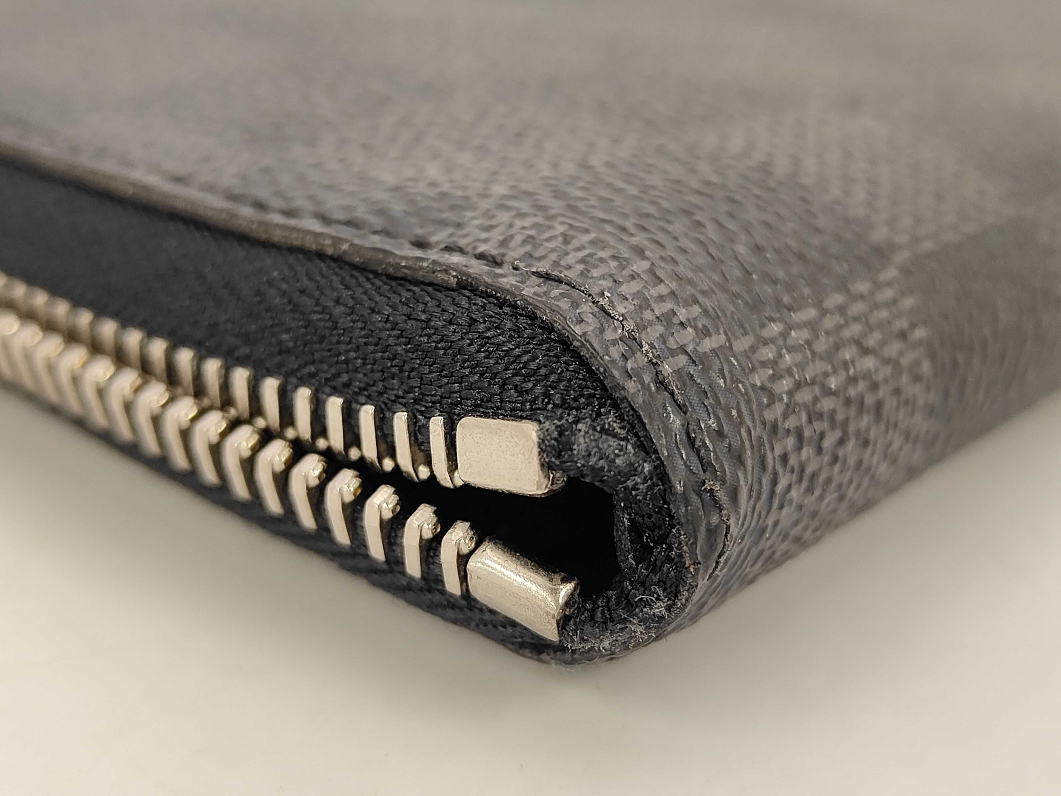Damier Graphite / Damier / PVC Wallet — view 4