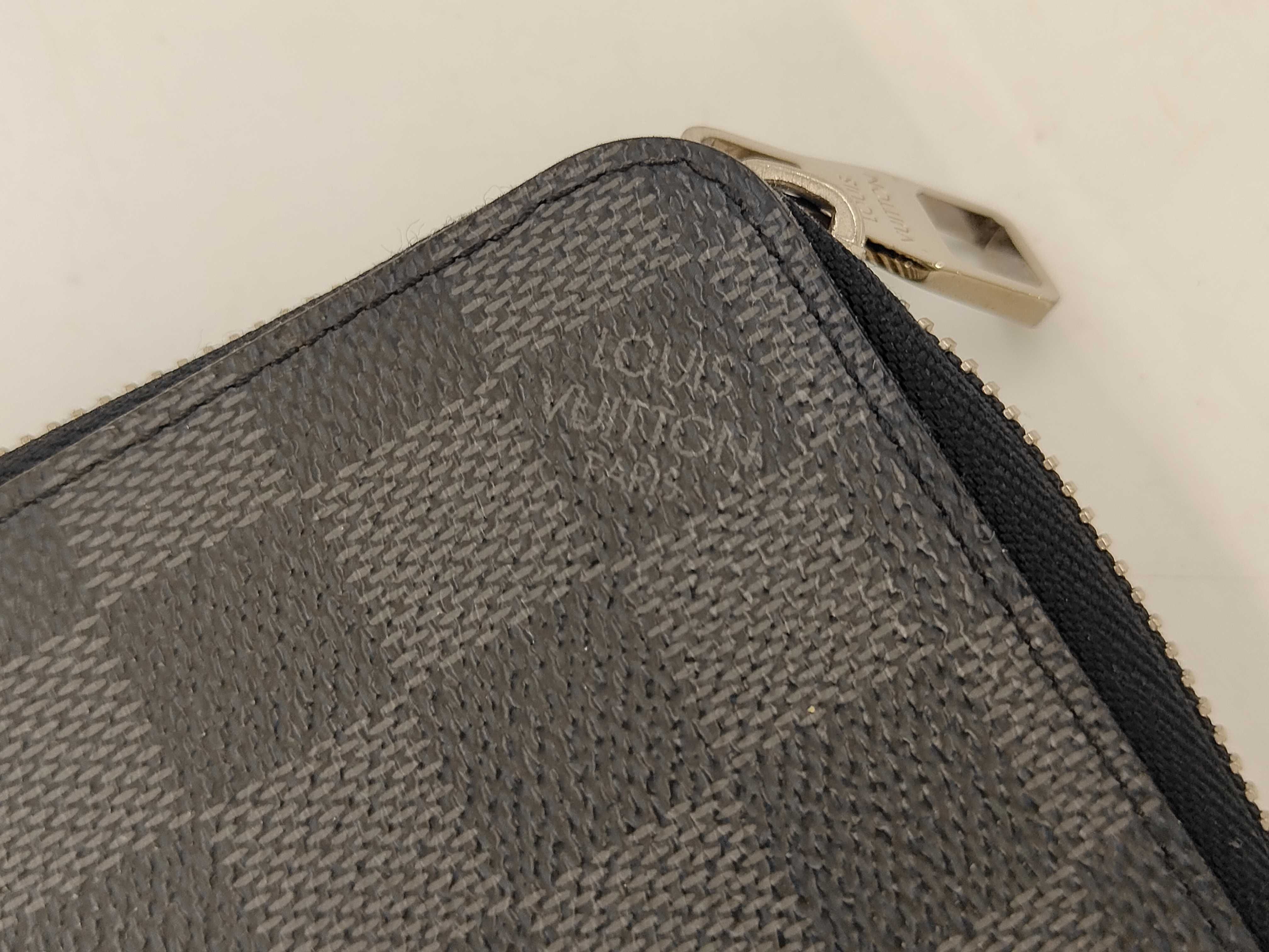 Damier Graphite / Damier / PVC Wallet — view 9