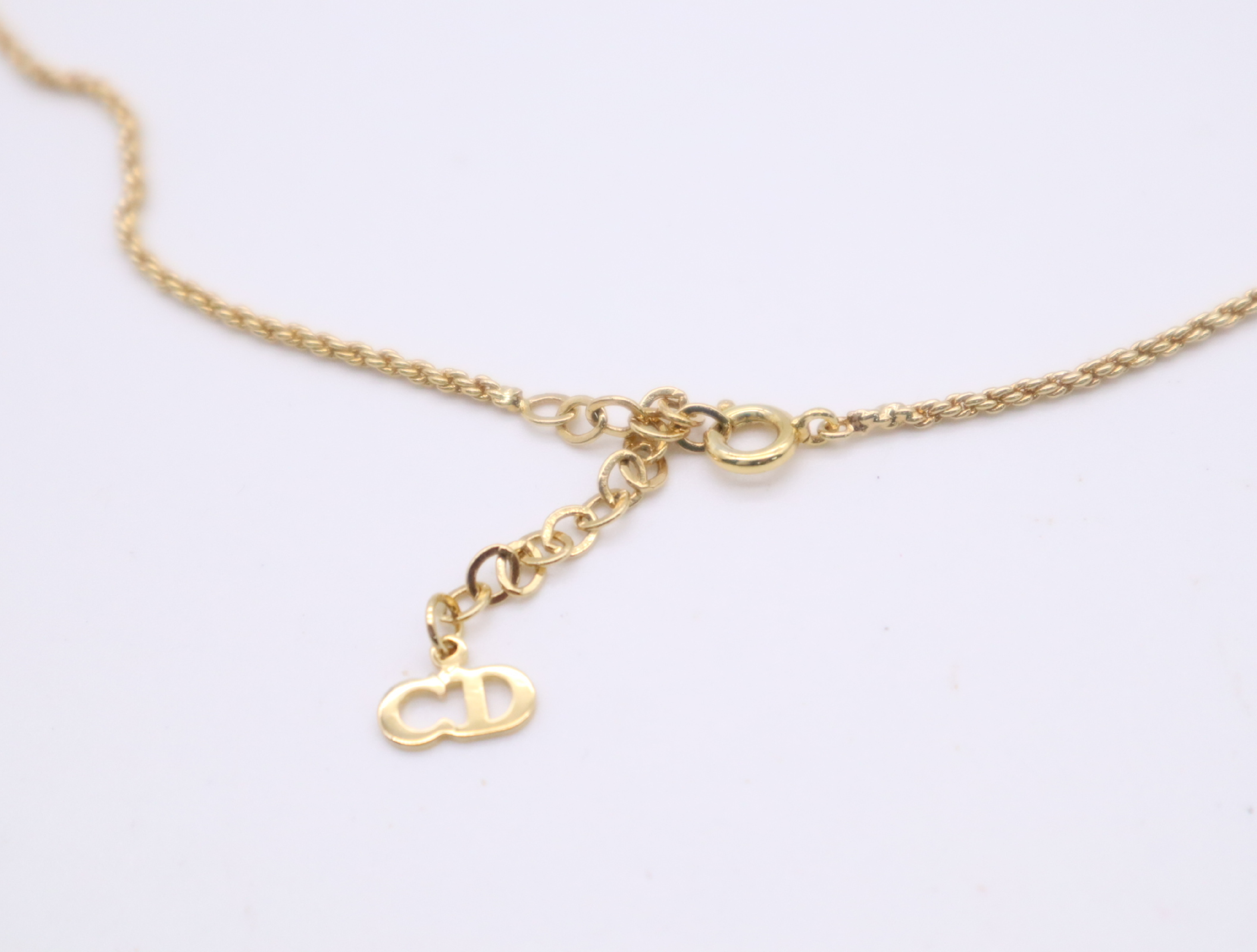 GPCD logo circle motif chain necklace, with box. — view 5