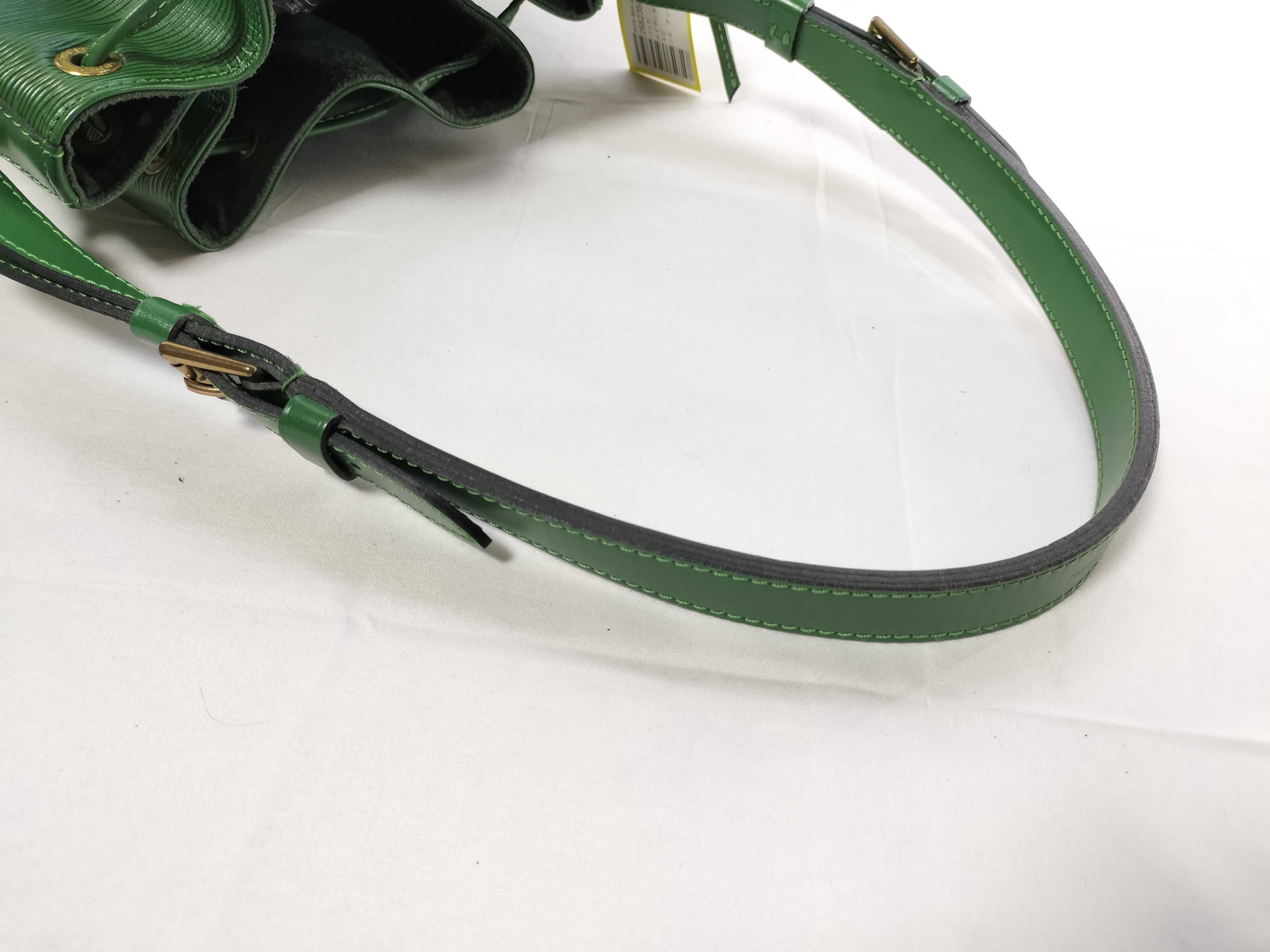 Epi Noe Green Shoulder Bag — view 3