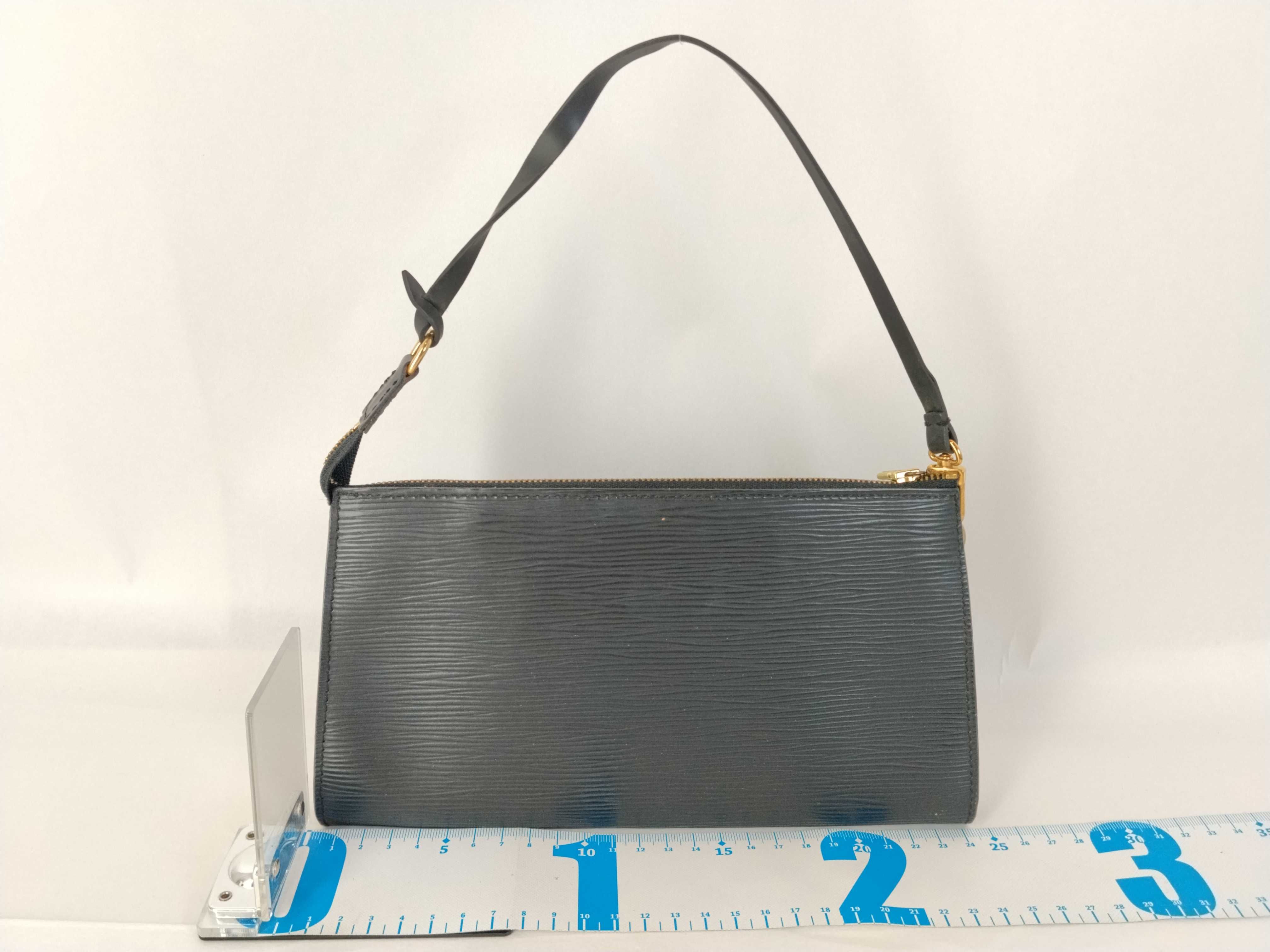 Epi Pouch Accessoires M40632 Black — view 2