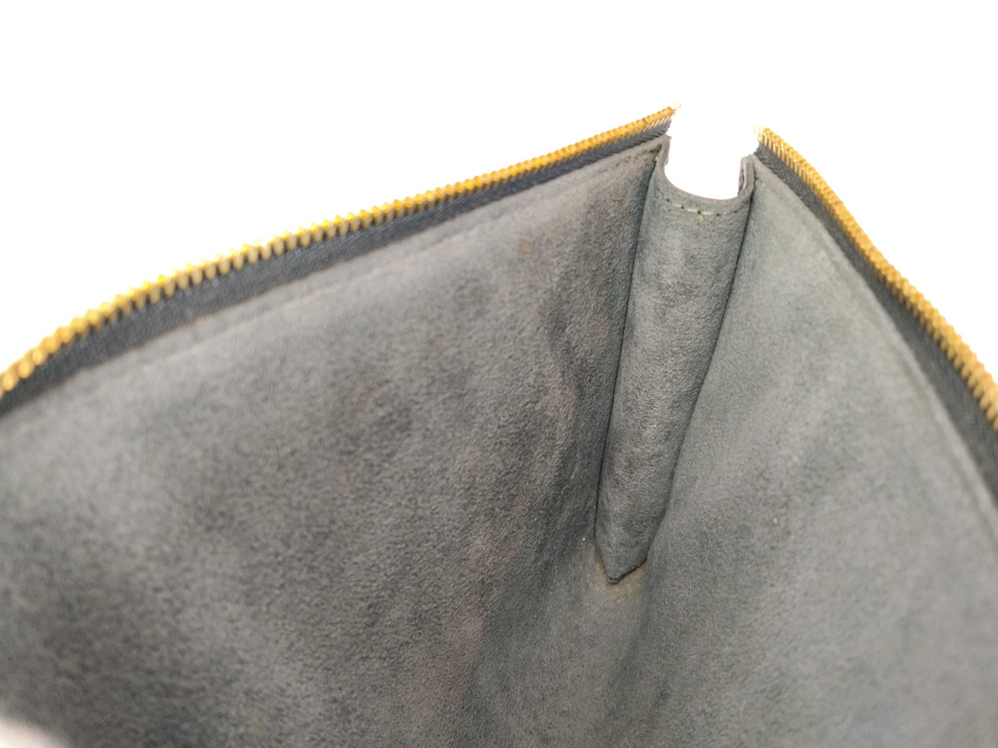 Epi Pouch Accessoires M40632 Black — view 11