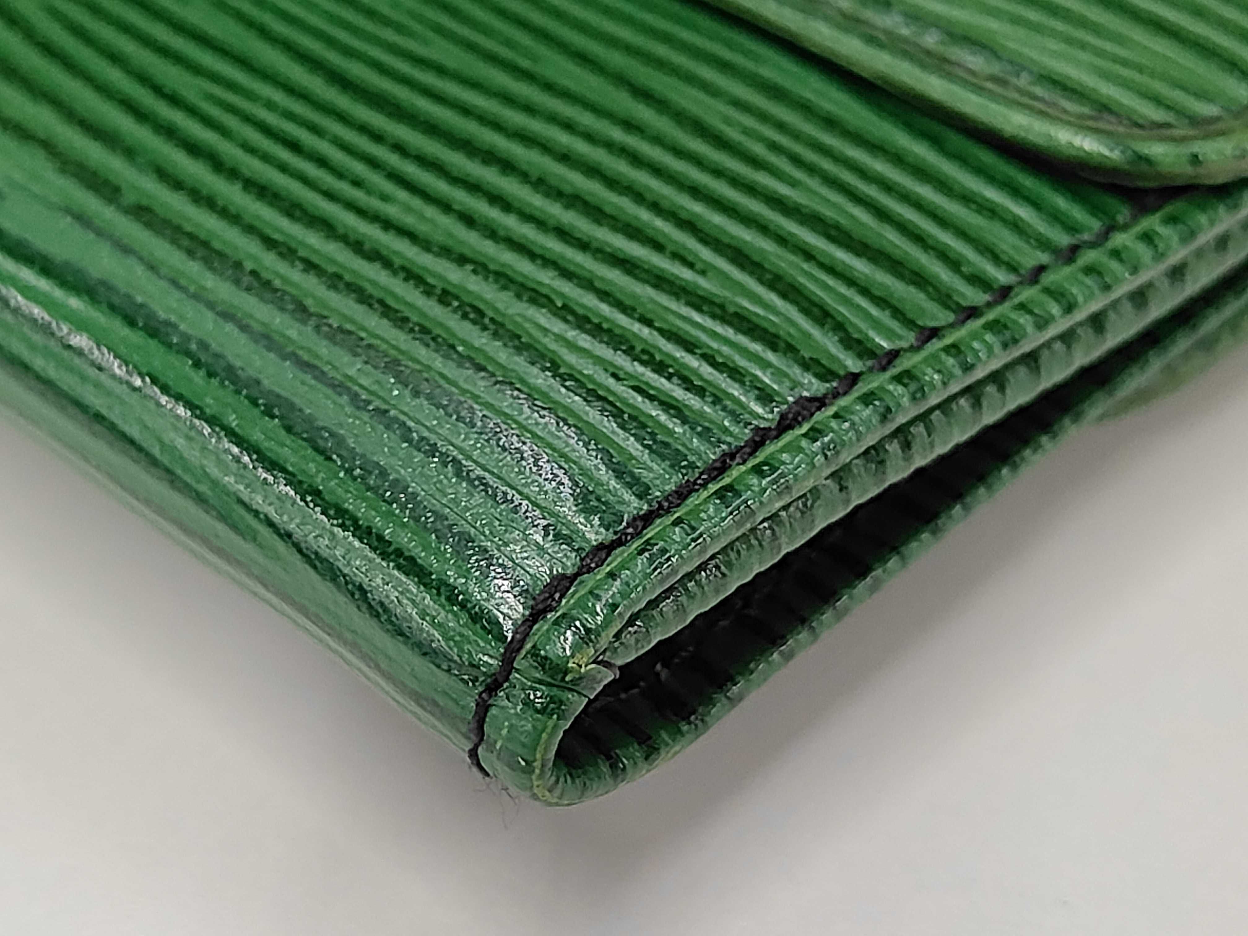 Epi / Folding Wallet / Leather Wallet — view 3