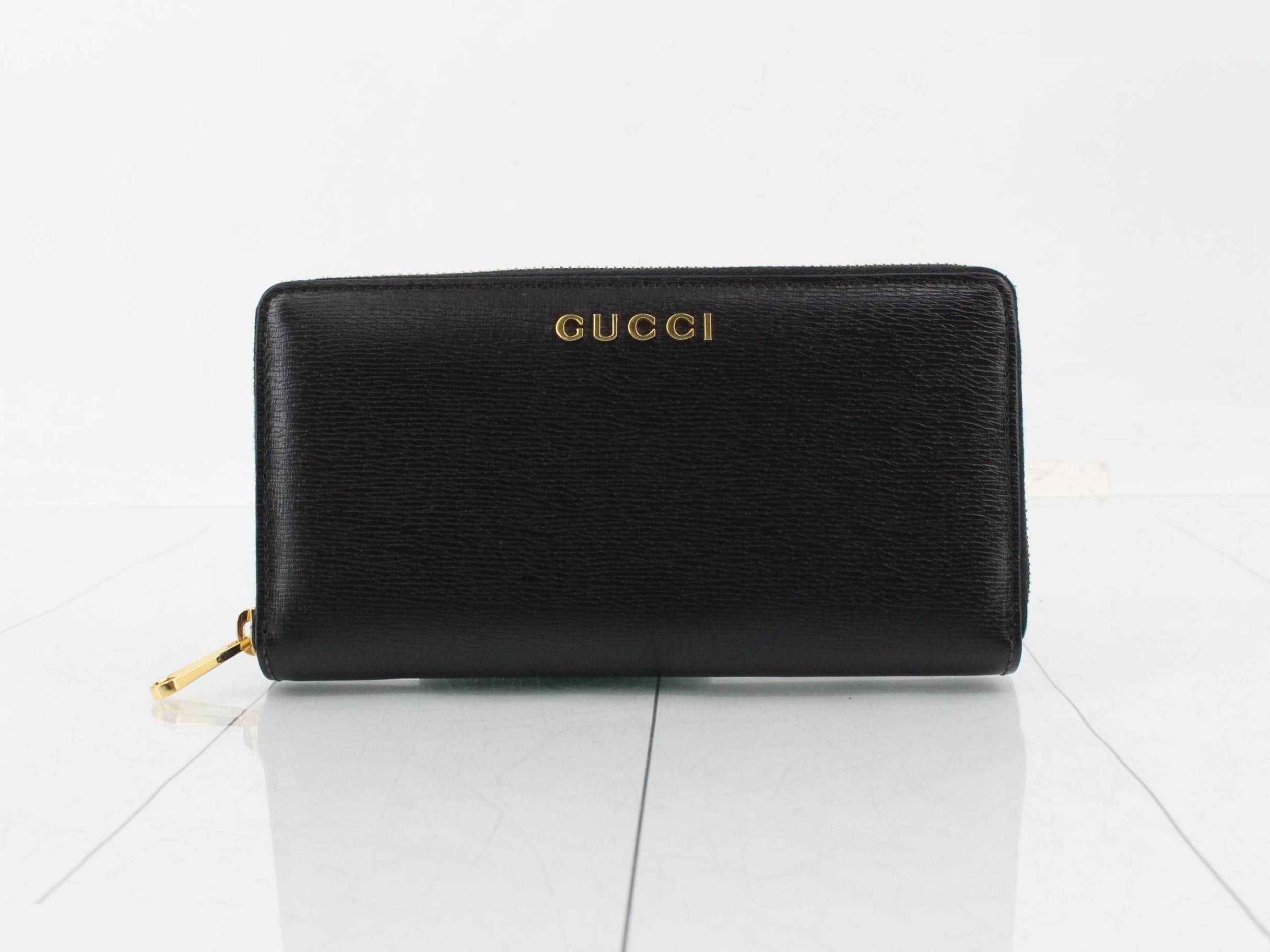 Script Zip-Around Wallet