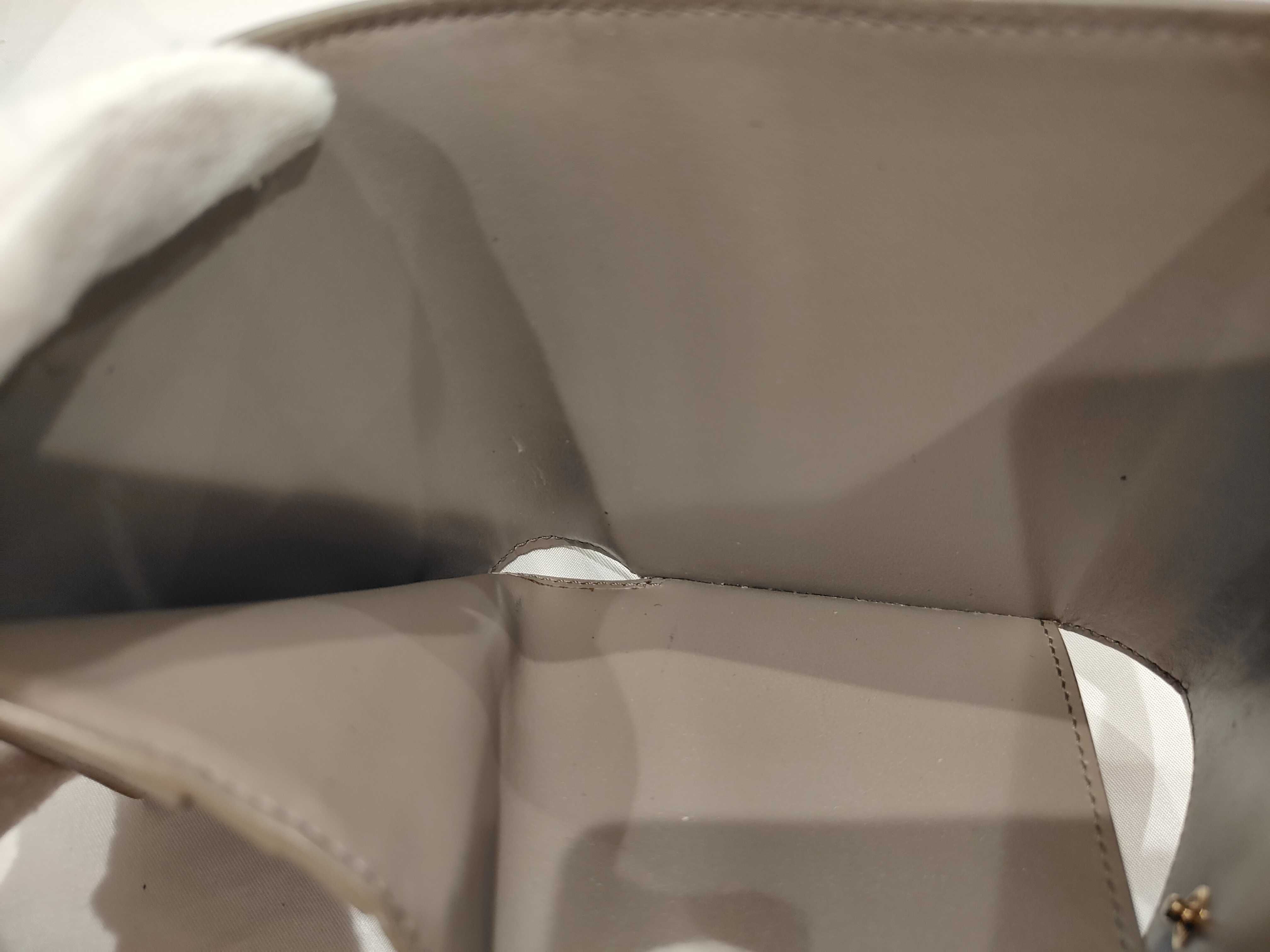 Tri-fold Wallet — view 9