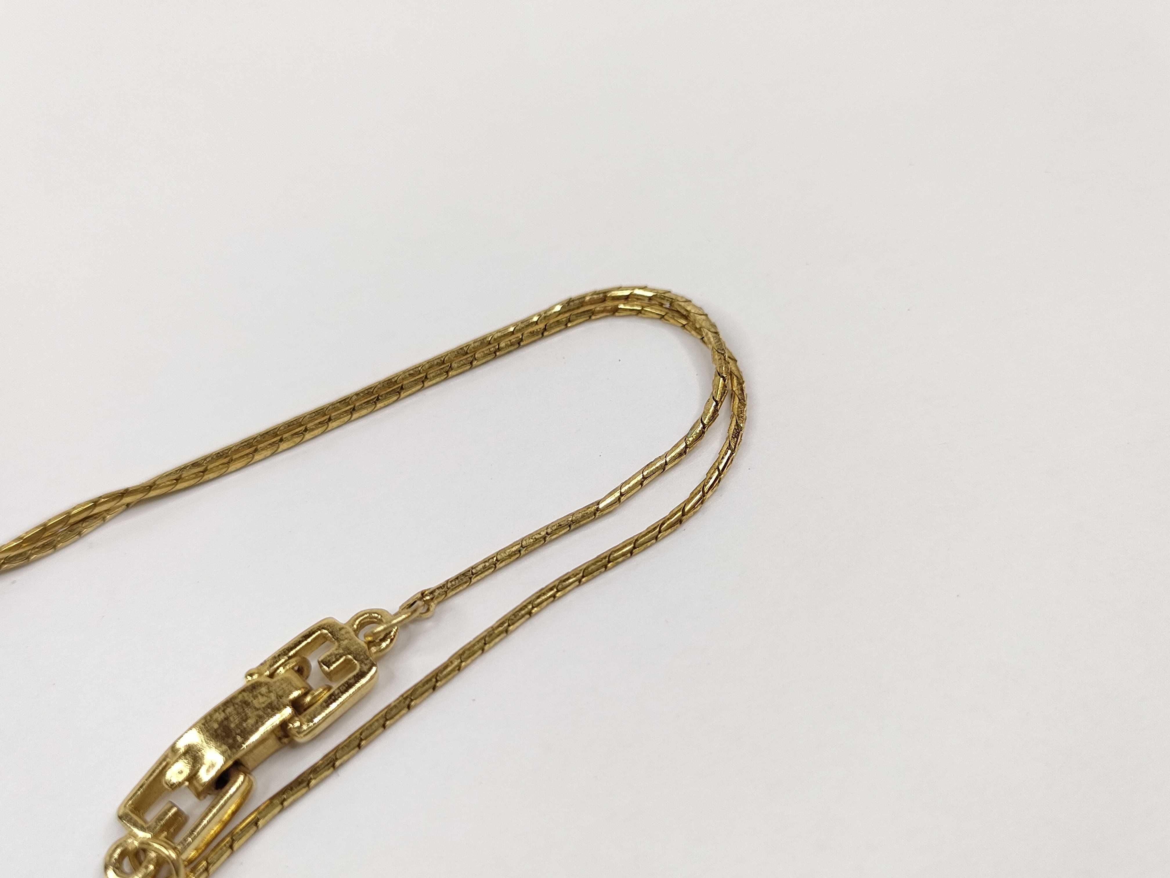 G Logo Heart Rhinestone Gold Tone Pendant Necklace — view 7