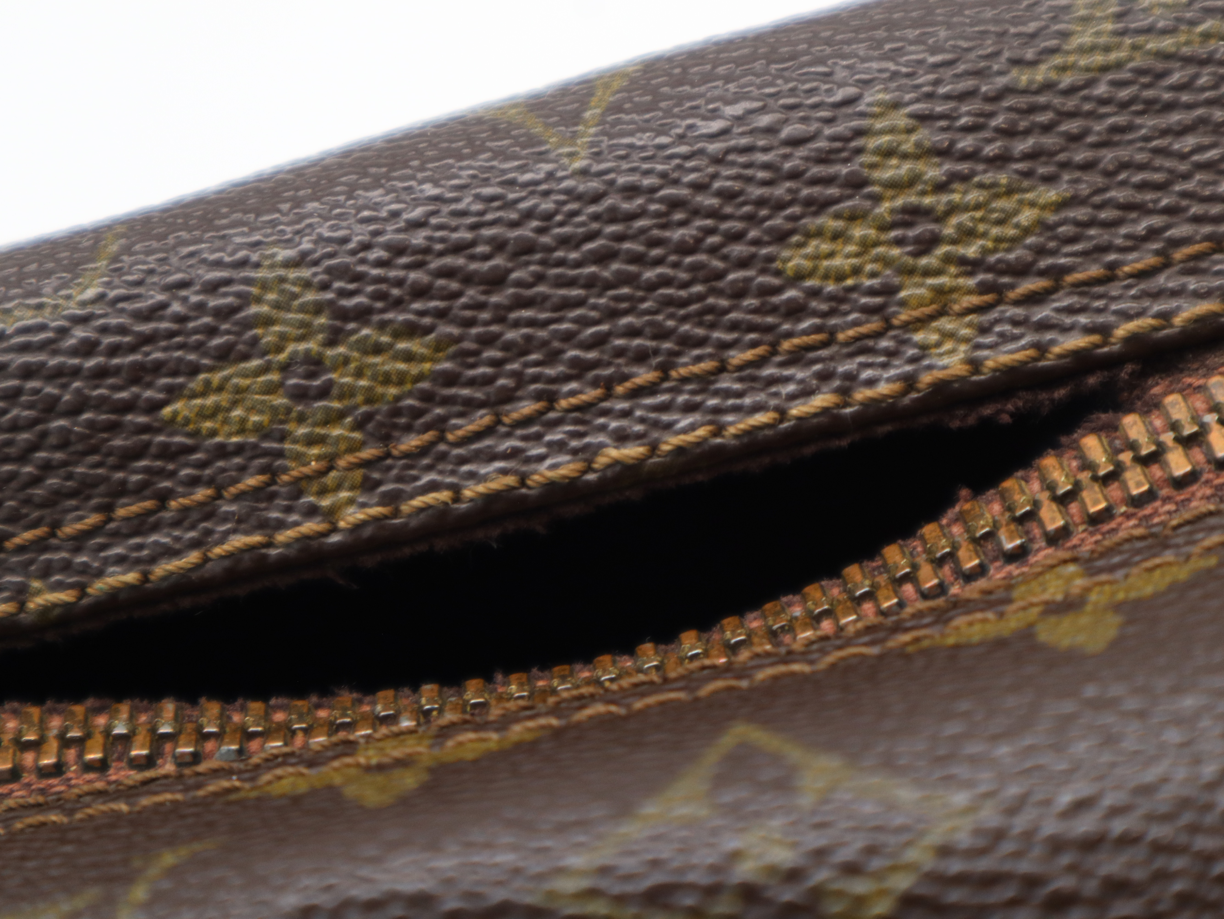 M51365 Monogram Papillon 30 Handbag — view 10