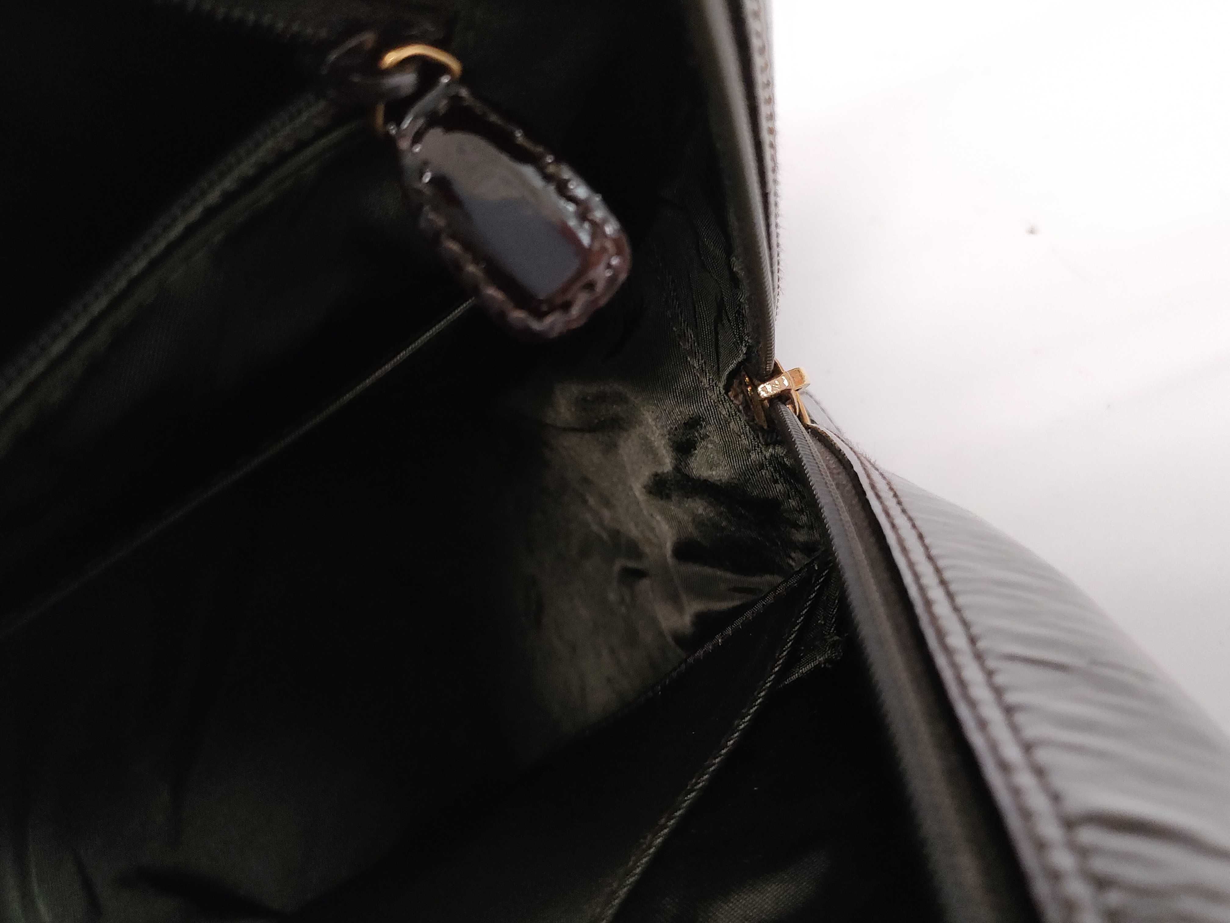 Double Saddle Bag Handbag — view 15