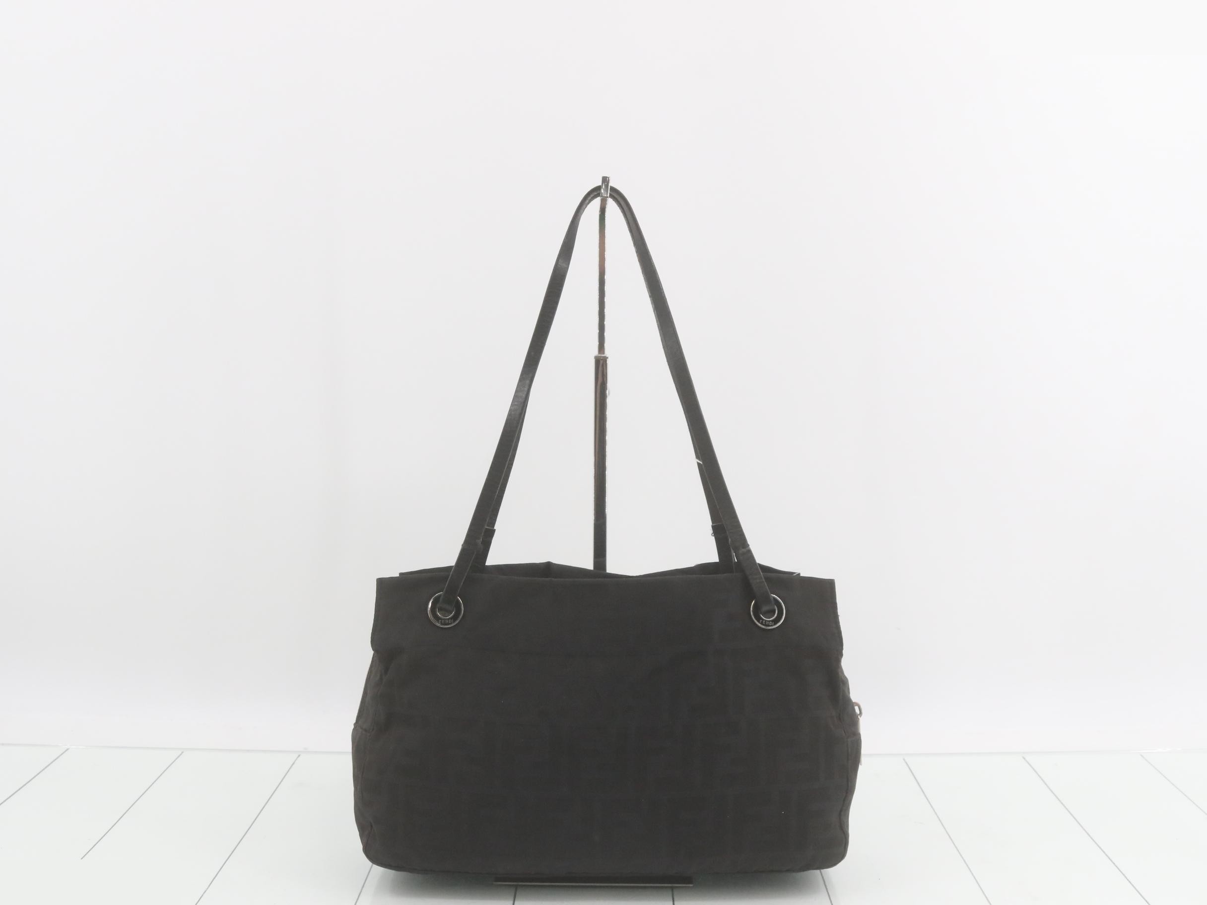 handbag — view 2