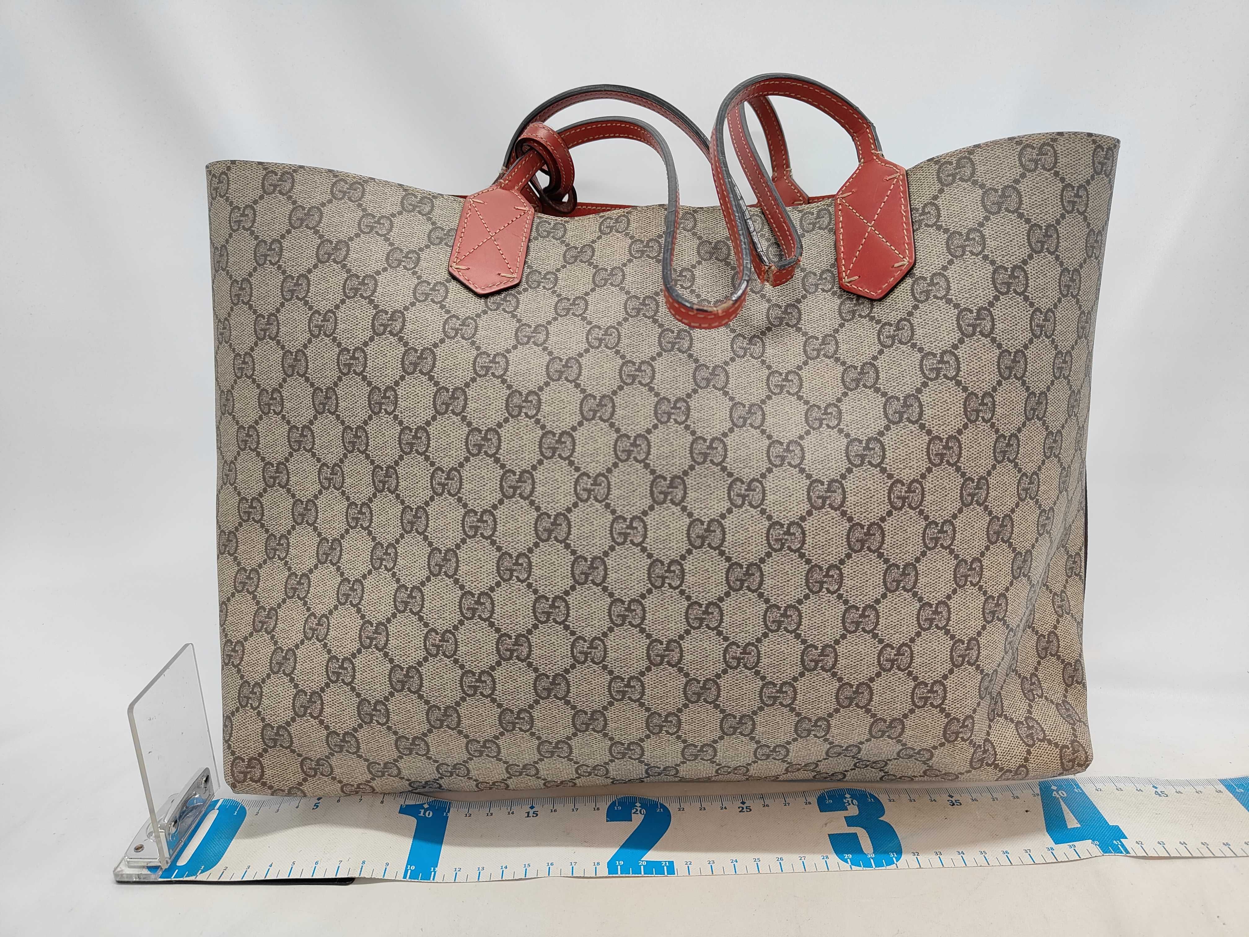 Reversible GG Supreme Tote Bag — view 2