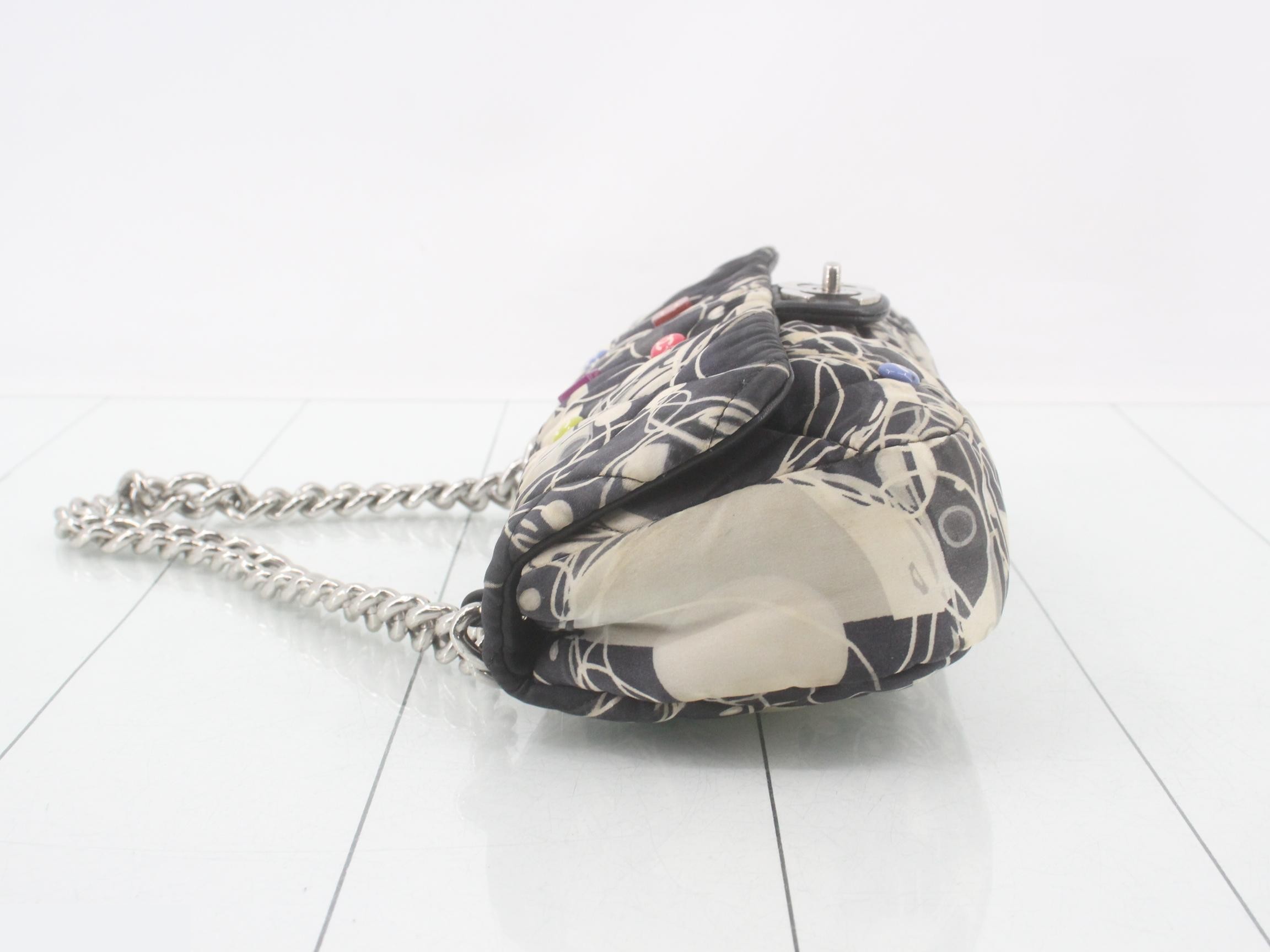 Matelassé (bag) - Shoulder bag — view 4